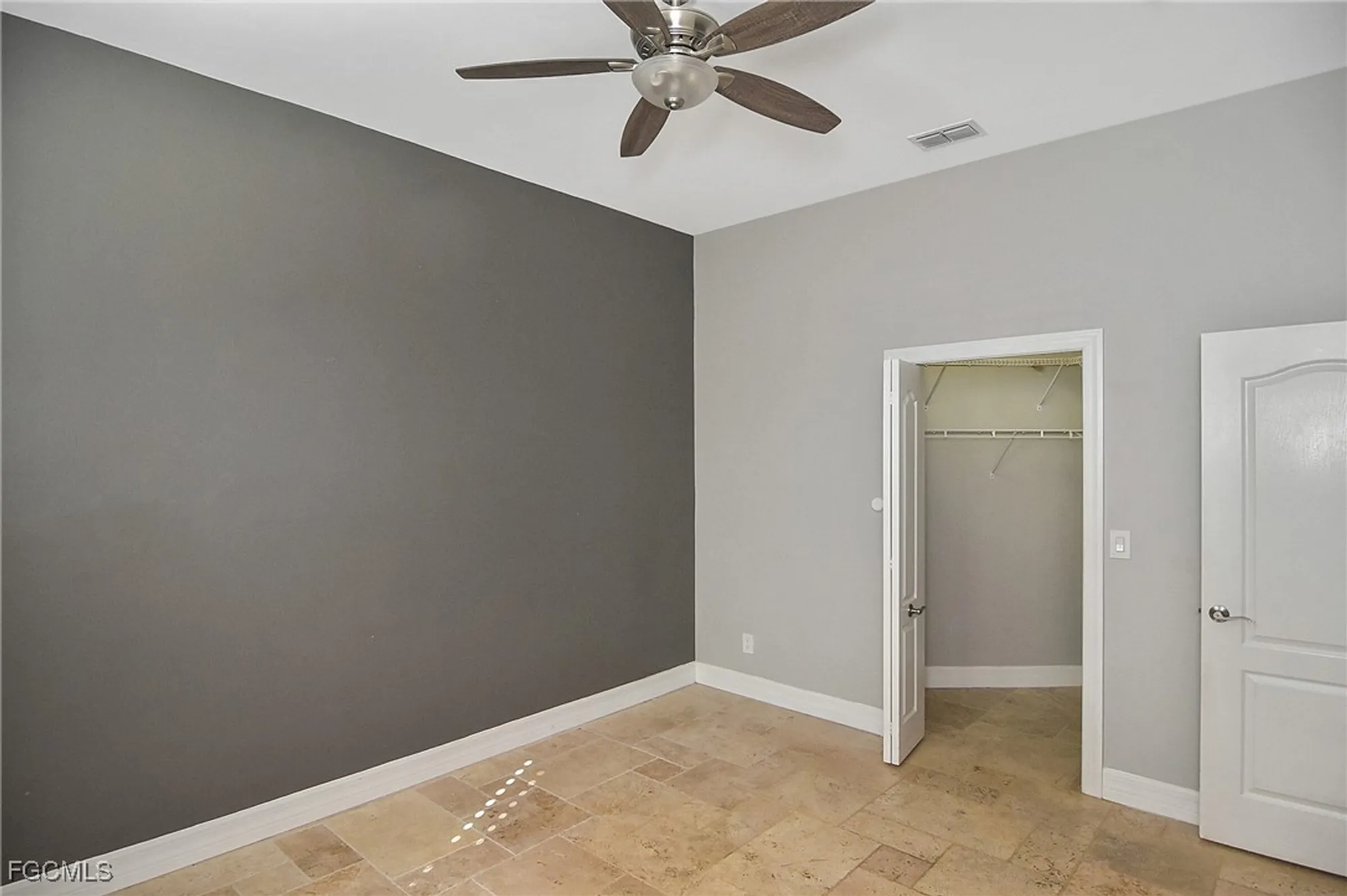 Property Slideshow image 31 of 47 | 11066 seminole palm way, Fort Myers, FL, 33966