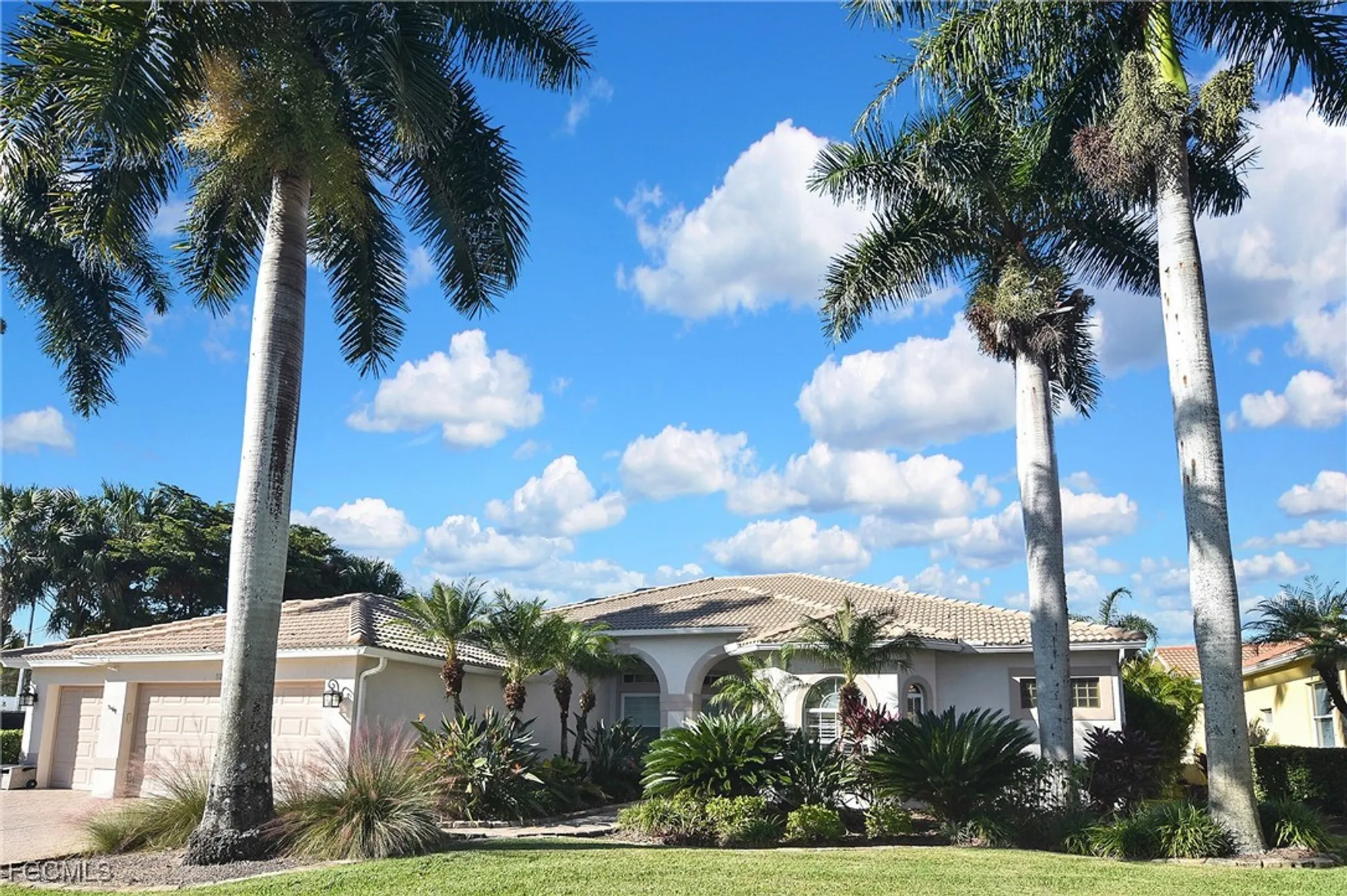 Property Slideshow image 43 of 47 | 11066 seminole palm way, Fort Myers, FL, 33966