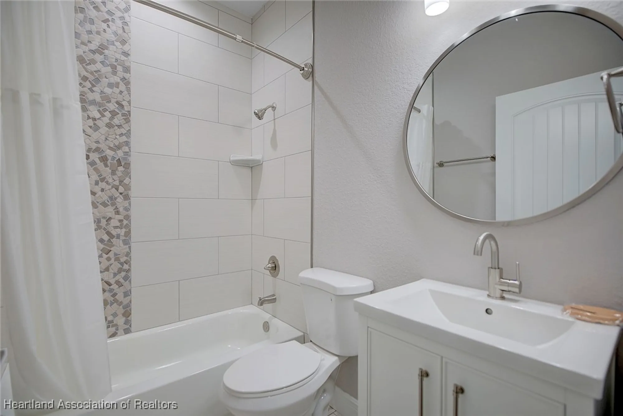 Property Slideshow image 19 of 40 | 5116 birkdale dr, Avon Park, FL, 33825