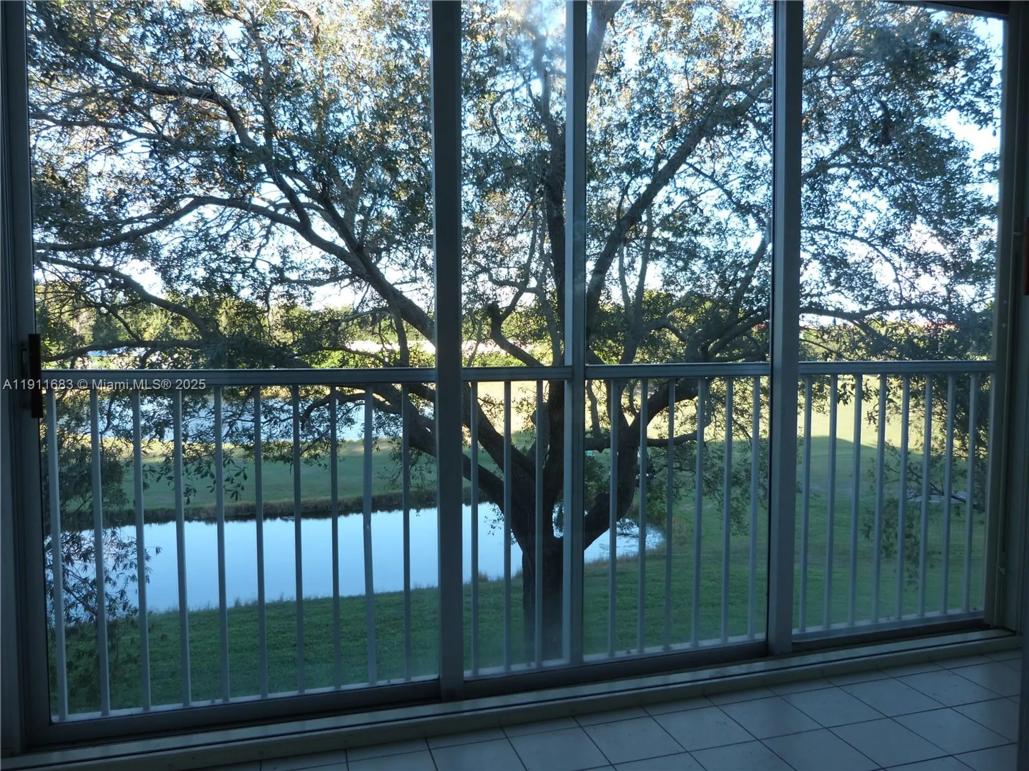 Property Slideshow image 10 of 19 | 1151 sw 128th ter 312d, Pembroke Pines, FL, 33027