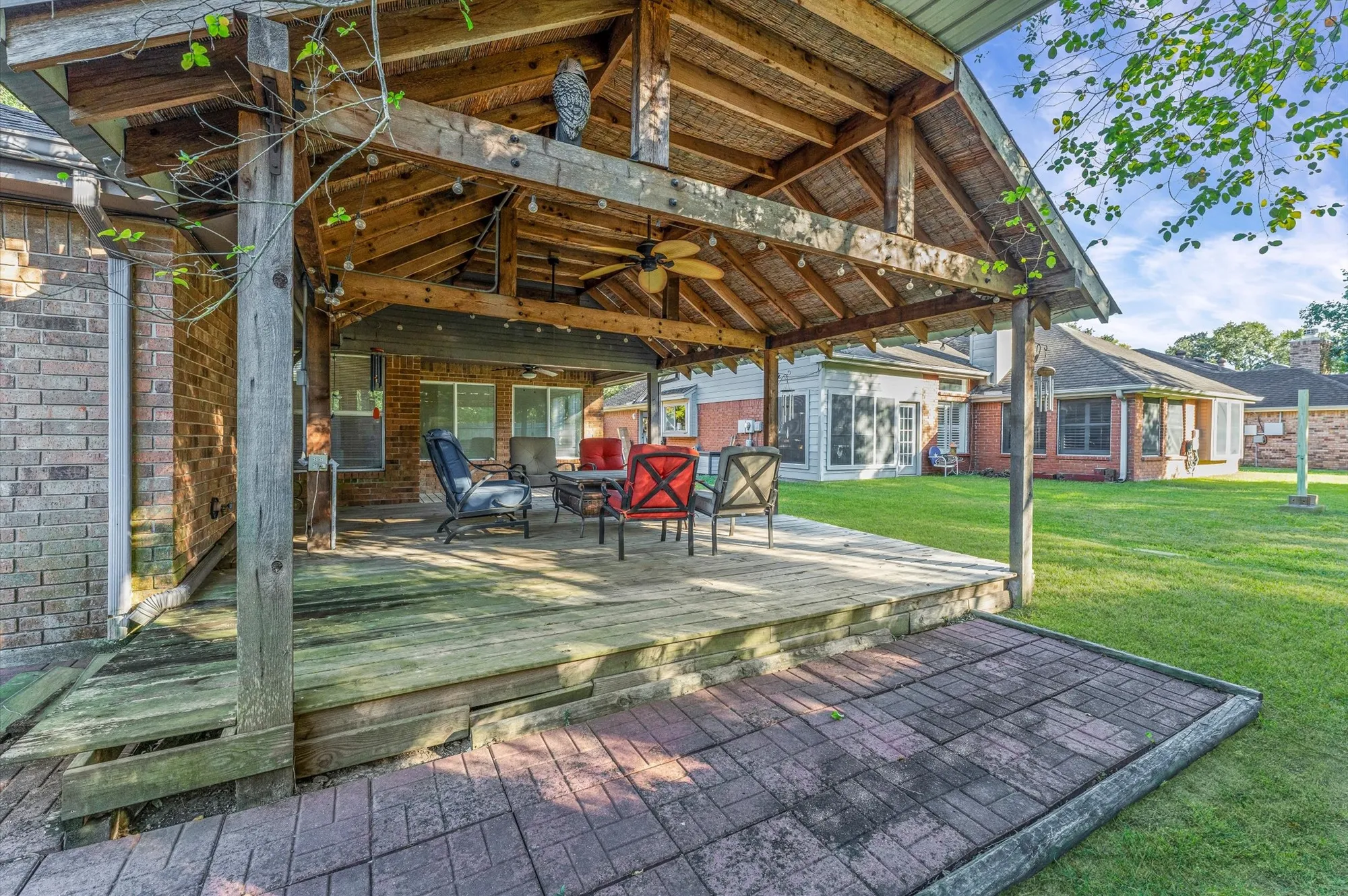 Property Slideshow image 28 of 33 | 818 maple branch ln, Pearland, TX, 77584