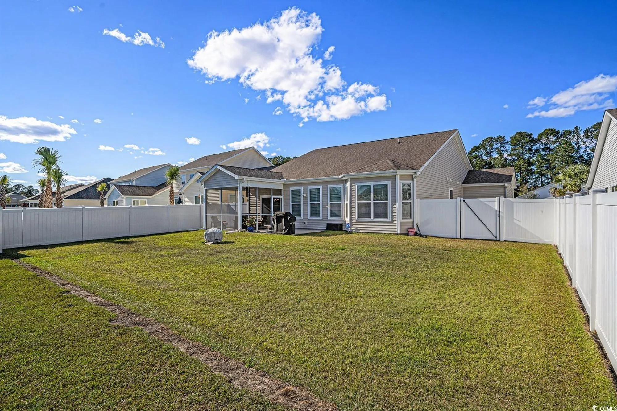 Property Slideshow image 24 of 34 | 138 copper leaf dr, Myrtle Beach, SC, 29588