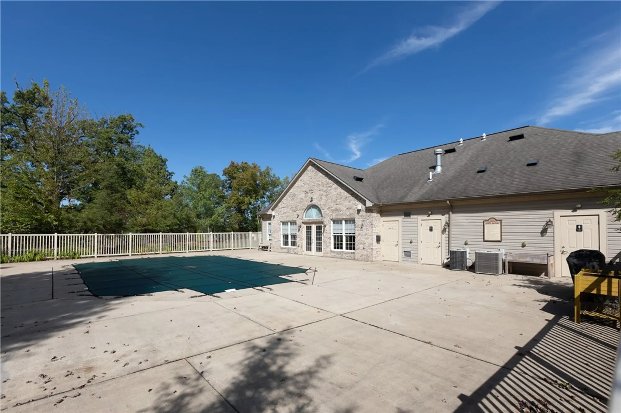 Property Slideshow image 24 of 29 | 1153 cobblestone ln, Valencia, PA, 16059