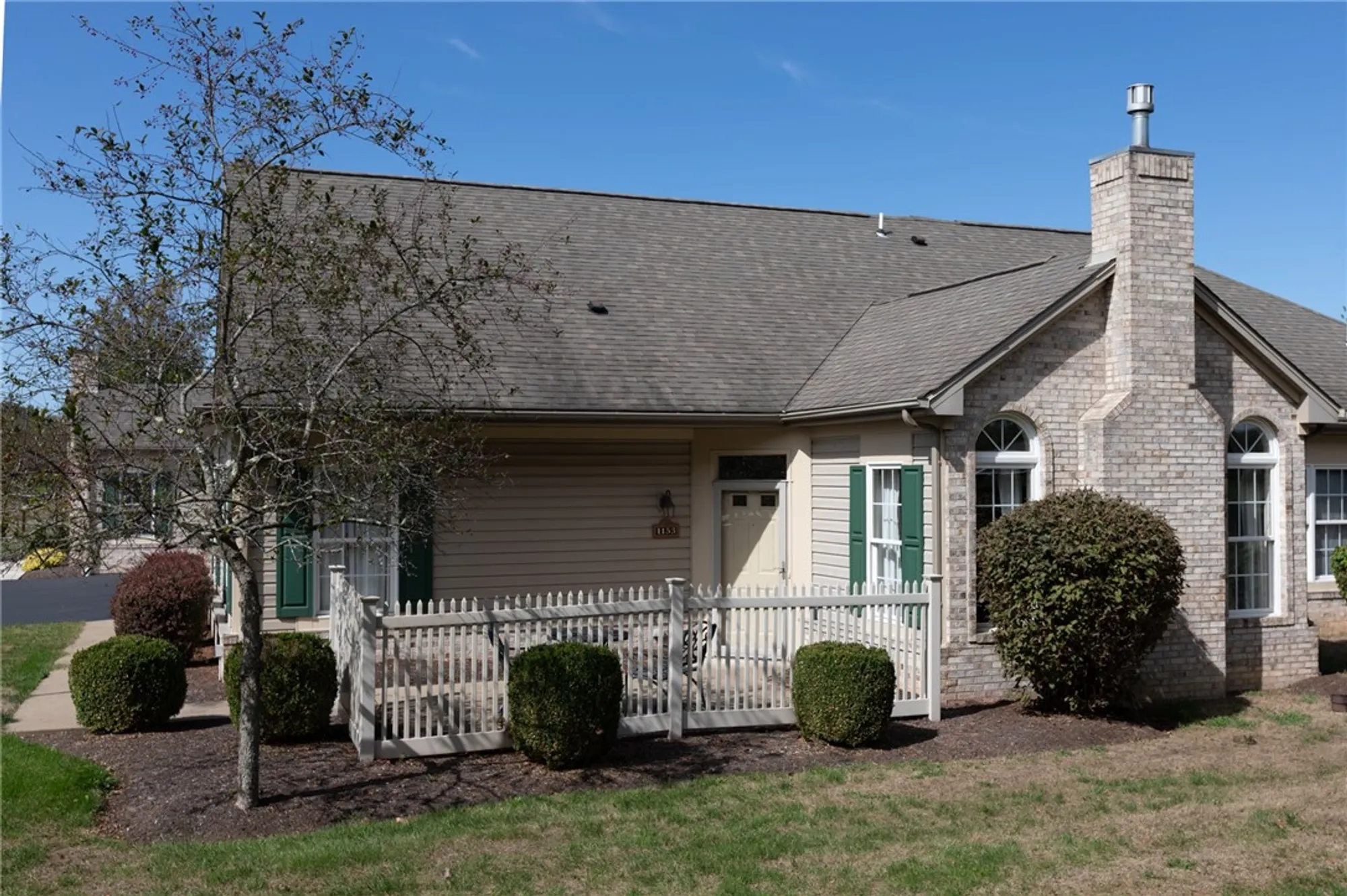 Property Slideshow image 23 of 29 | 1153 cobblestone ln, Valencia, PA, 16059