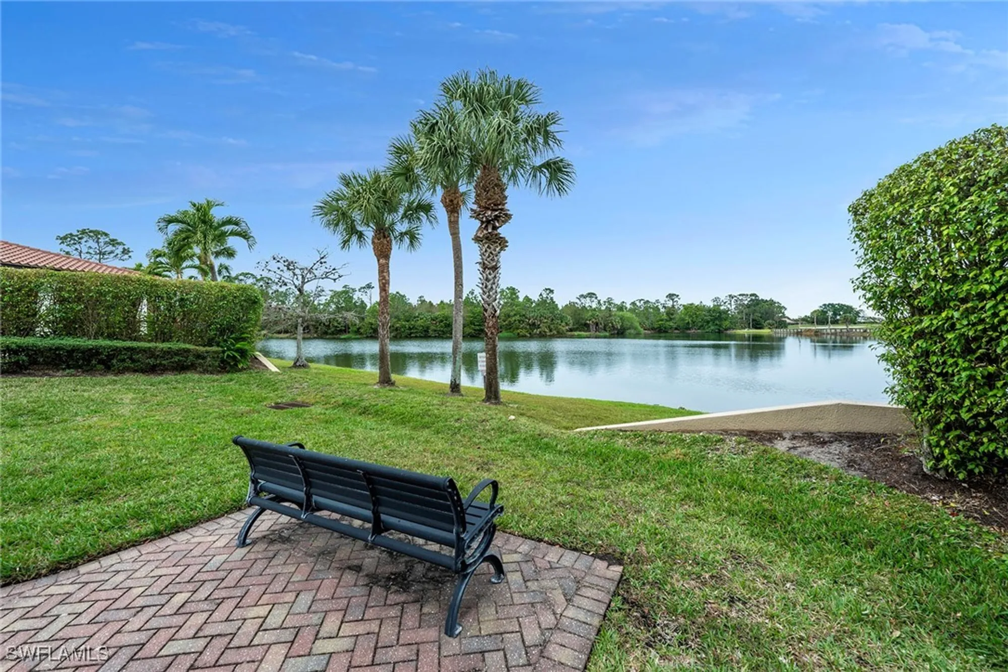 Property Slideshow image 19 of 22 | 7924 cordoba pl, Naples, FL, 34113