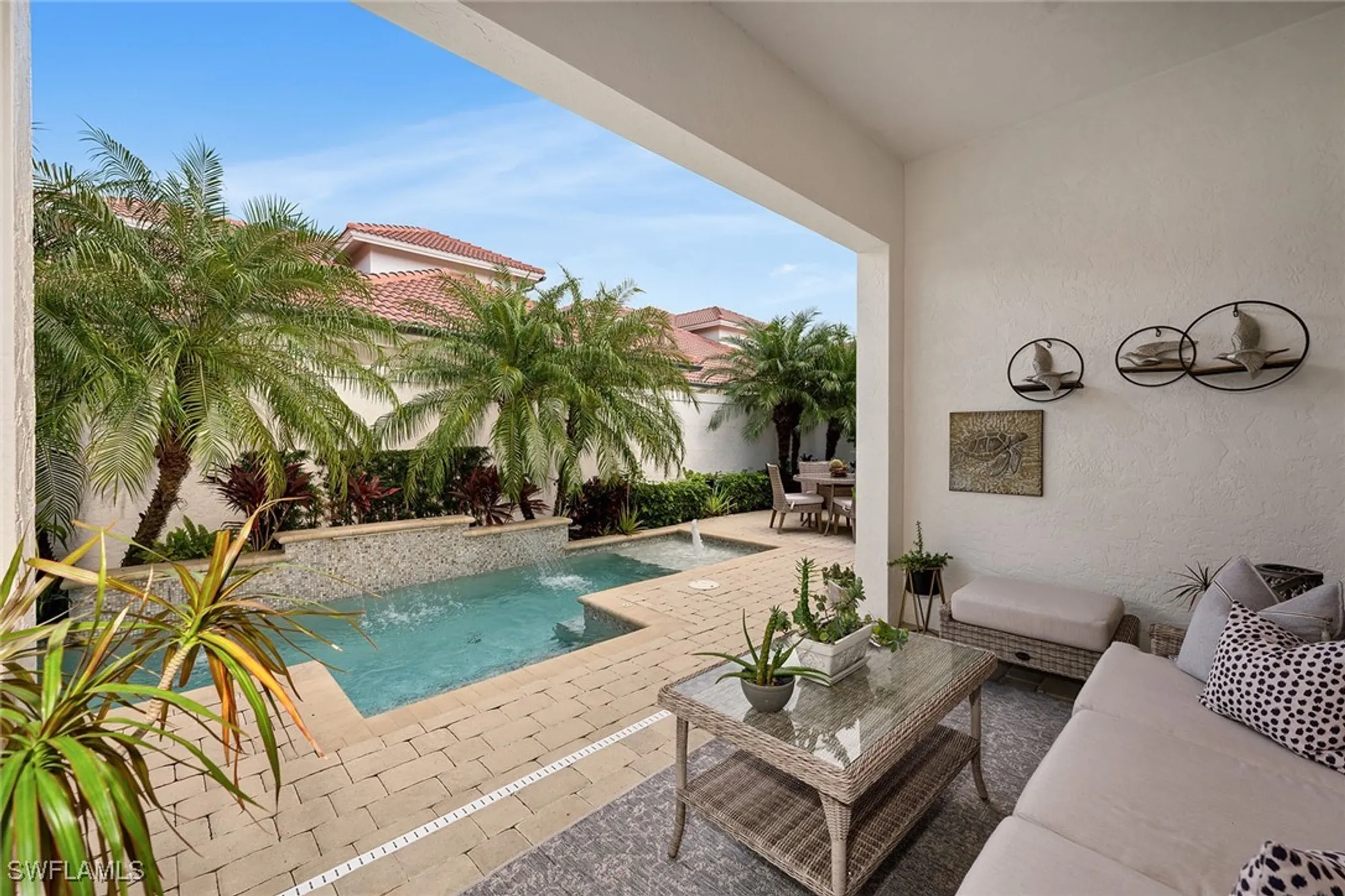 Property Slideshow image 2 of 22 | 7924 cordoba pl, Naples, FL, 34113