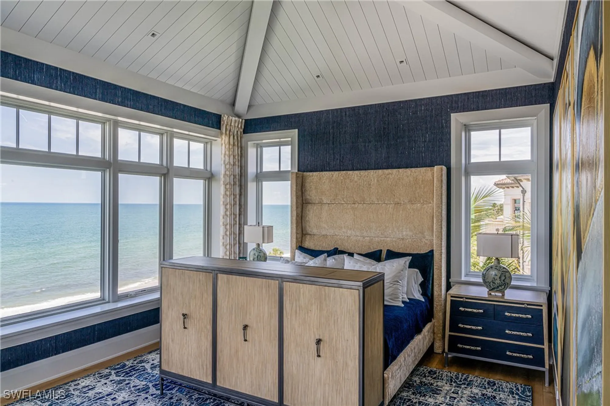 Property Slideshow image 16 of 21 | 7409 bay colony dr, Naples, FL, 34108