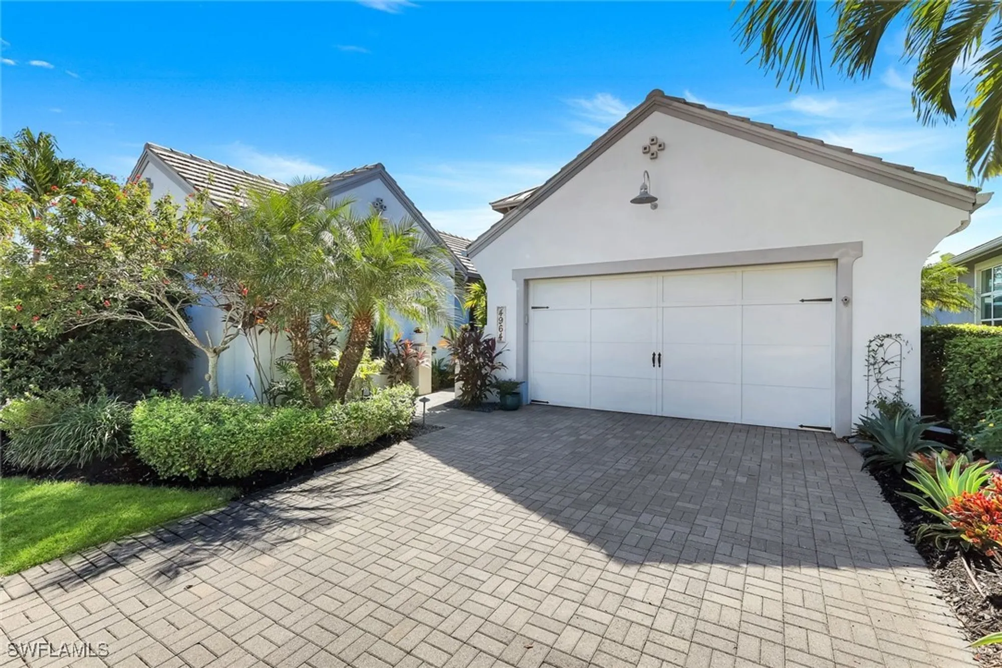 Property Slideshow image 4 of 38 | 4964 andros dr, Naples, FL, 34113
