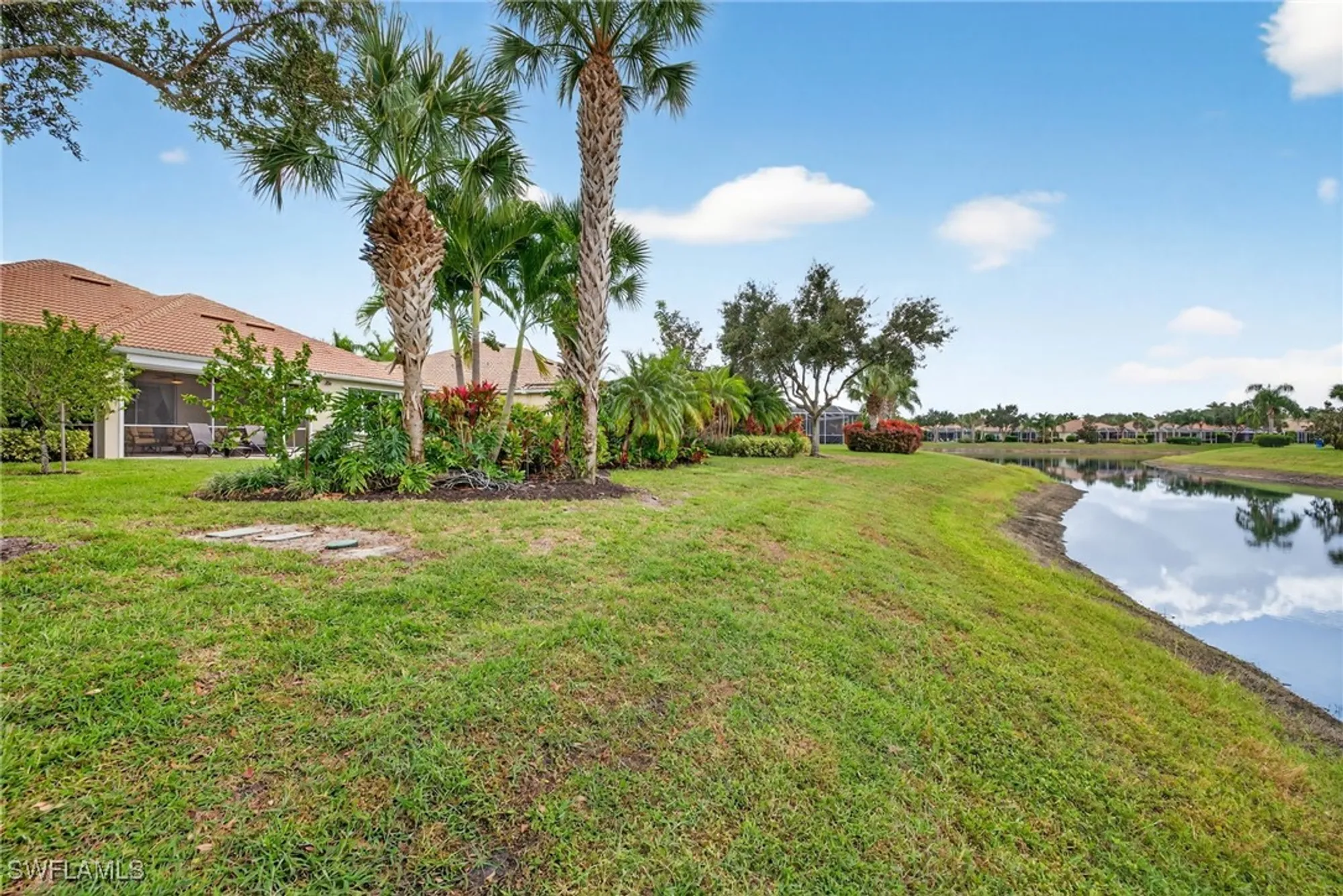 Property Slideshow image 25 of 48 | 28512 finch ter, Bonita Springs, FL, 34135
