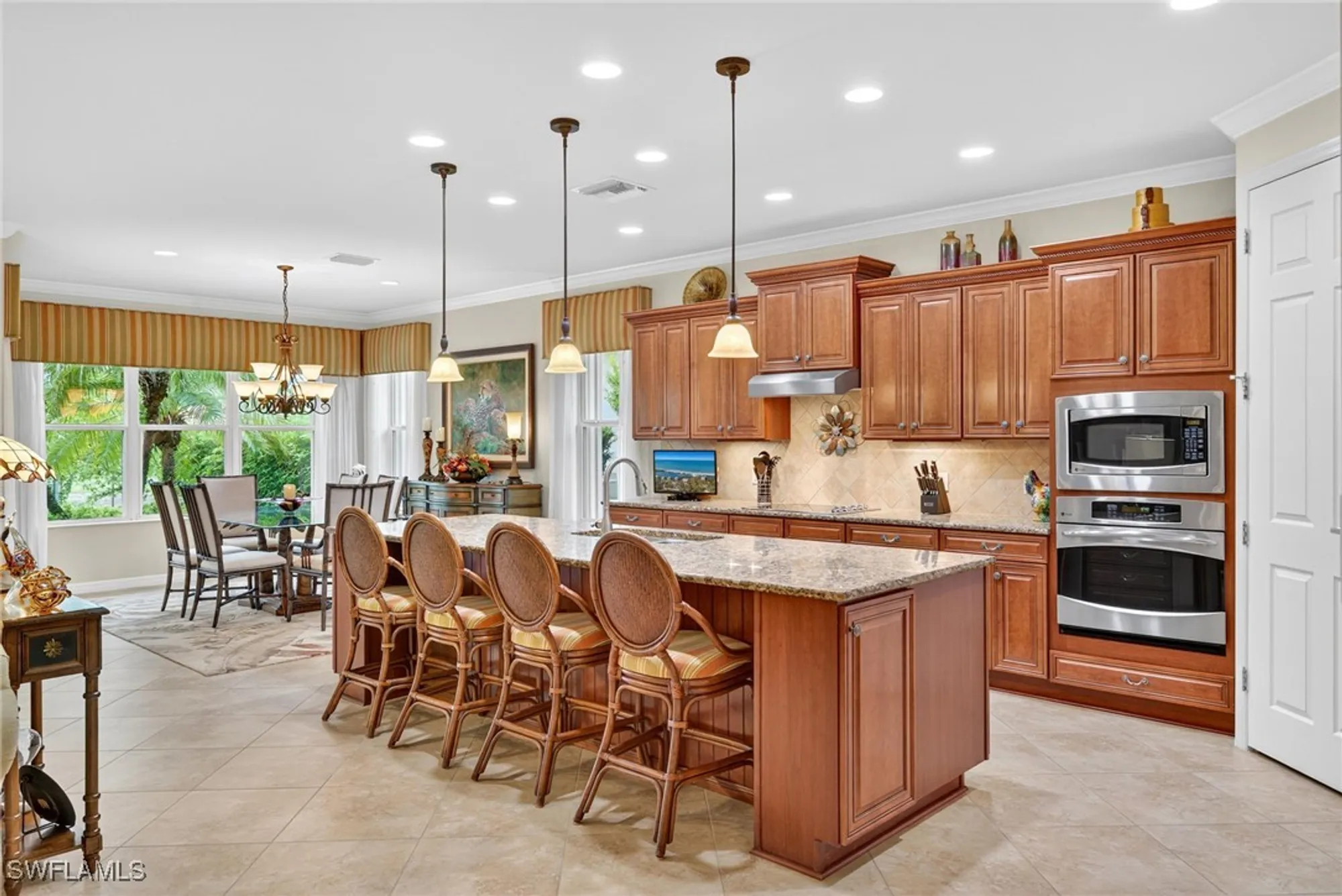 Property Slideshow image 8 of 48 | 28512 finch ter, Bonita Springs, FL, 34135