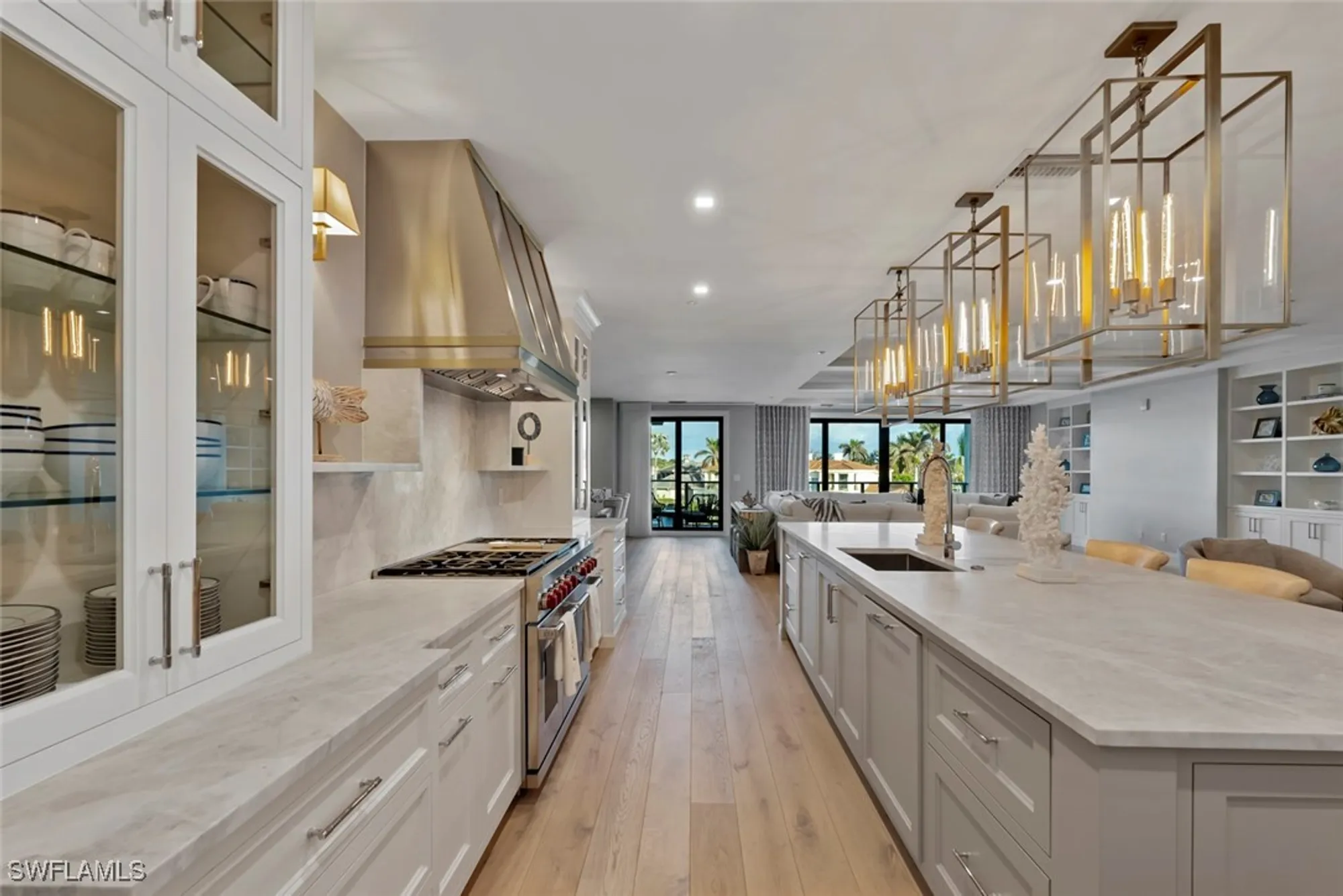 Property Slideshow image 14 of 40 | 1820 gulf shore blvd n # 302-303, Naples, FL, 34102