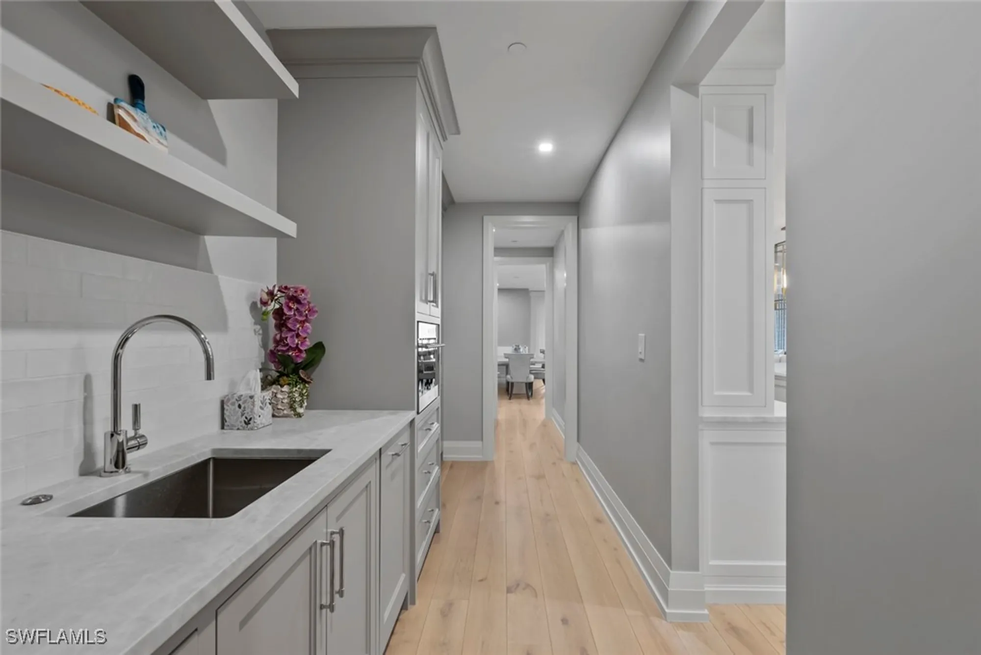 Property Slideshow image 21 of 40 | 1820 gulf shore blvd n # 302-303, Naples, FL, 34102