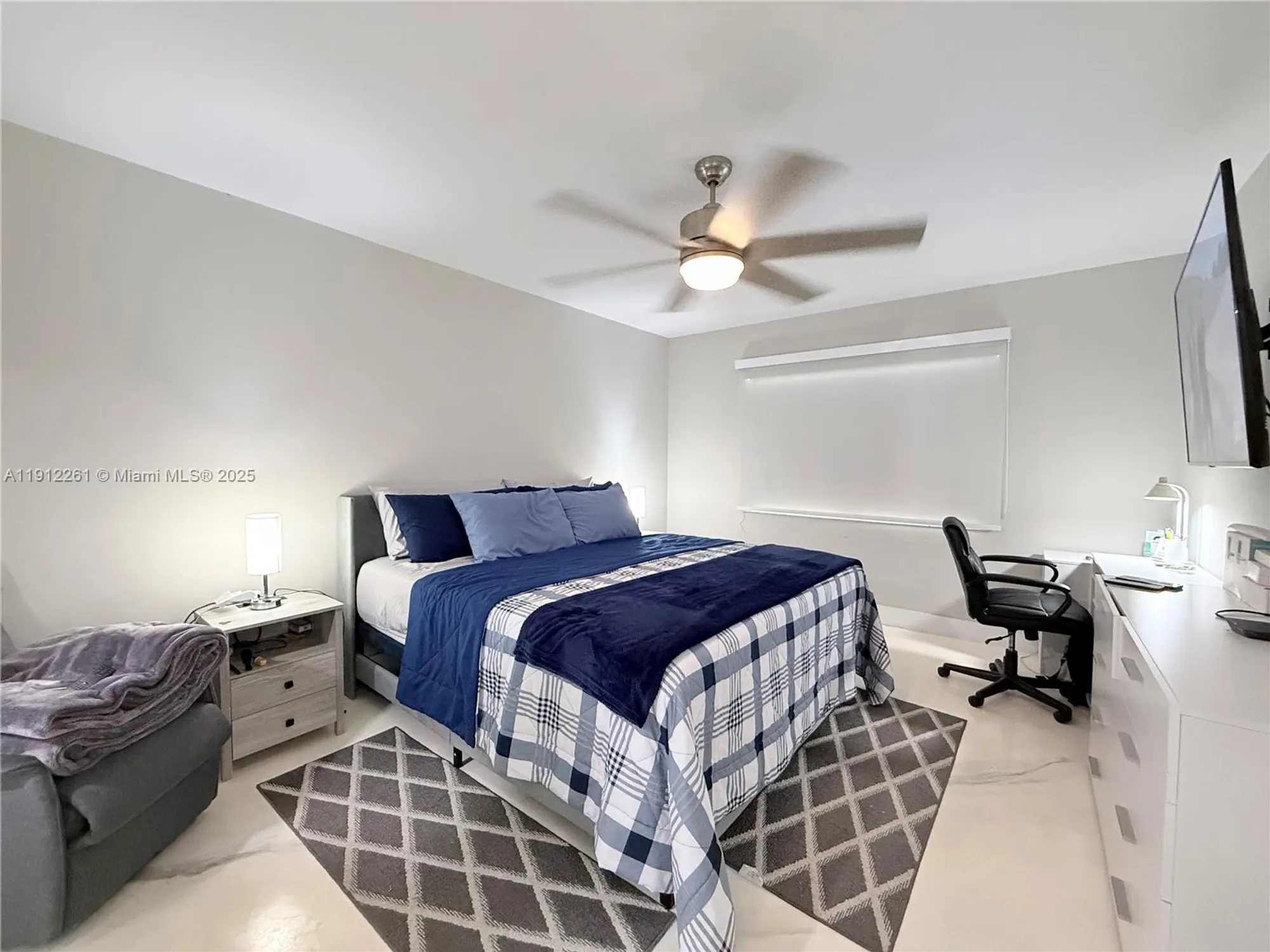 Property Slideshow image 15 of 33 | 900 sw 128th ave 105d, Pembroke Pines, FL, 33027