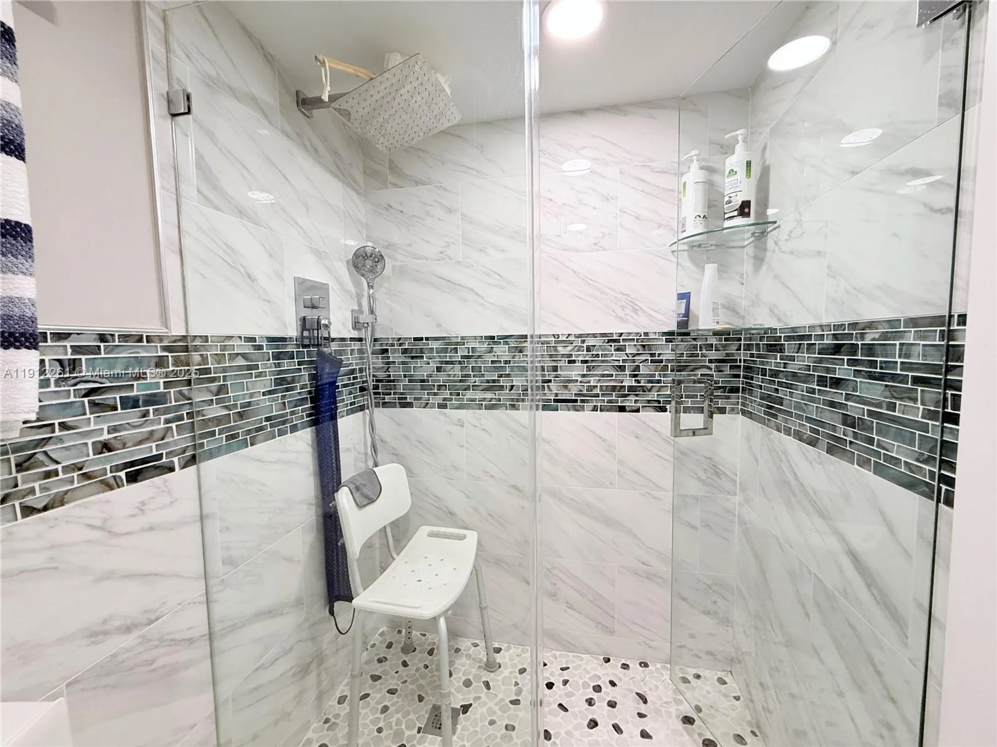 Property Slideshow image 17 of 33 | 900 sw 128th ave 105d, Pembroke Pines, FL, 33027