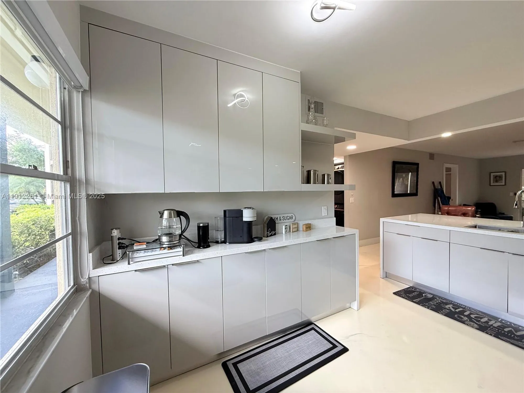 Property Slideshow image 11 of 33 | 900 sw 128th ave 105d, Pembroke Pines, FL, 33027