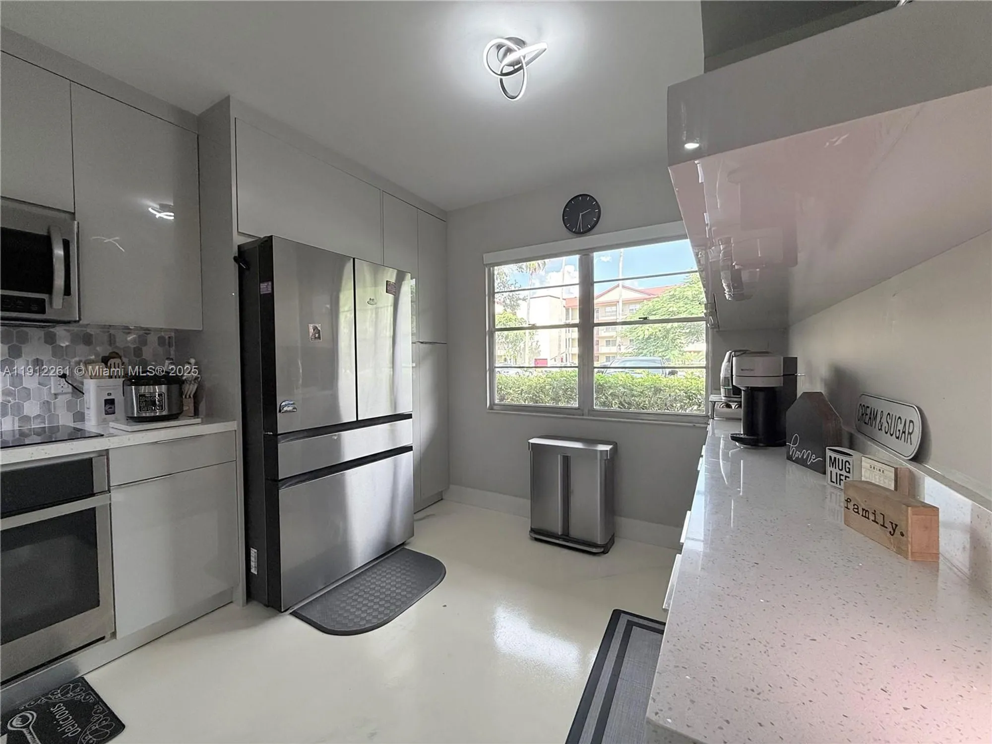 Property Slideshow image 4 of 33 | 900 sw 128th ave 105d, Pembroke Pines, FL, 33027