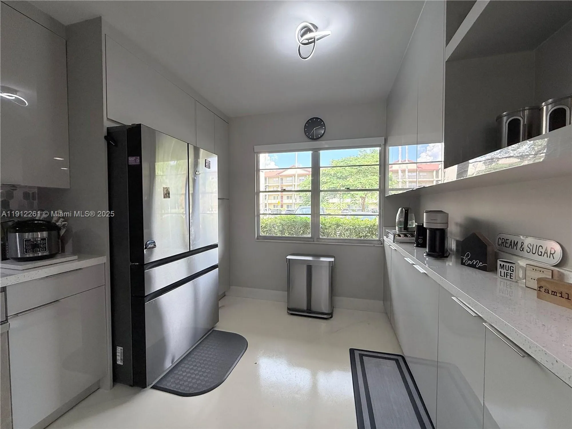 Property Slideshow image 5 of 33 | 900 sw 128th ave 105d, Pembroke Pines, FL, 33027