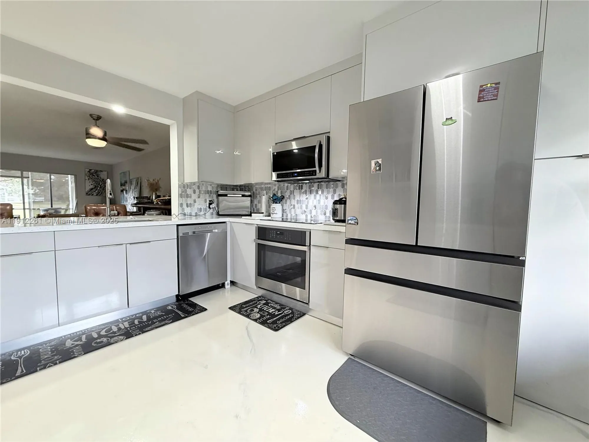 Property Slideshow image 9 of 33 | 900 sw 128th ave 105d, Pembroke Pines, FL, 33027