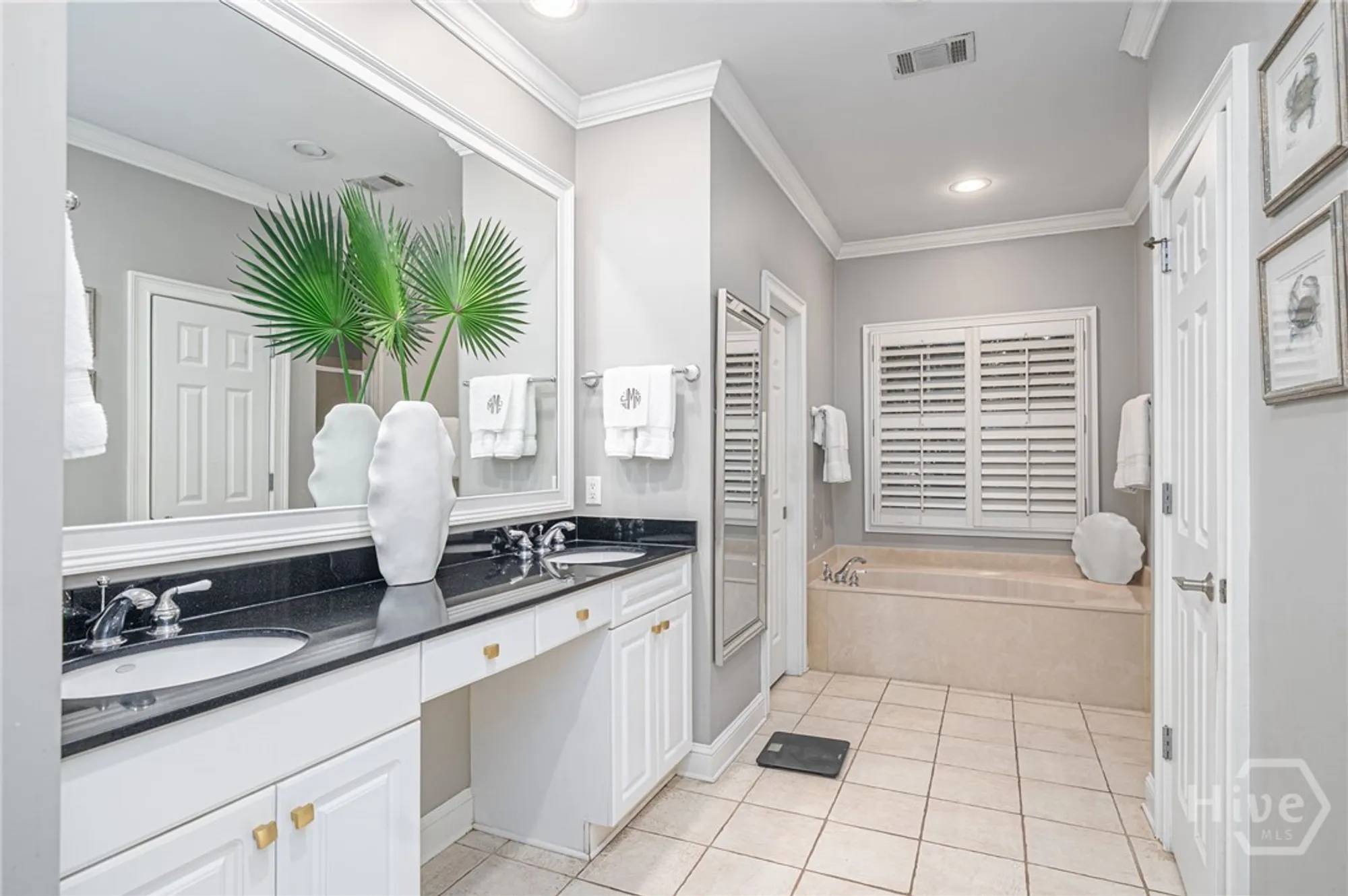 Property Slideshow image 19 of 37 | 1 tything man ln, Savannah, GA, 31411