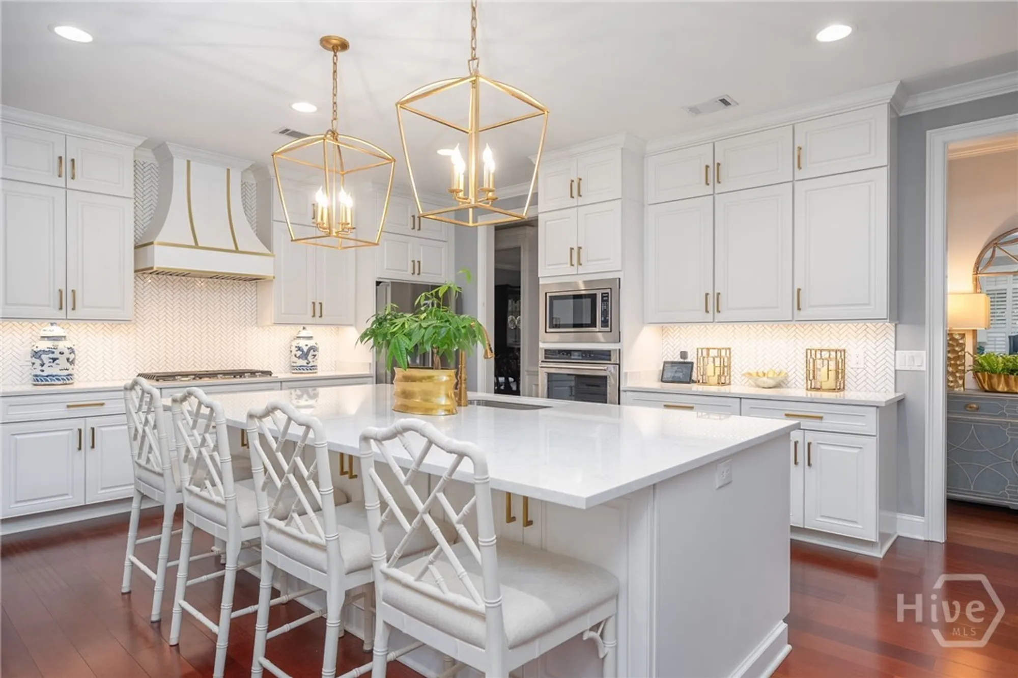 Property Slideshow image 9 of 37 | 1 tything man ln, Savannah, GA, 31411