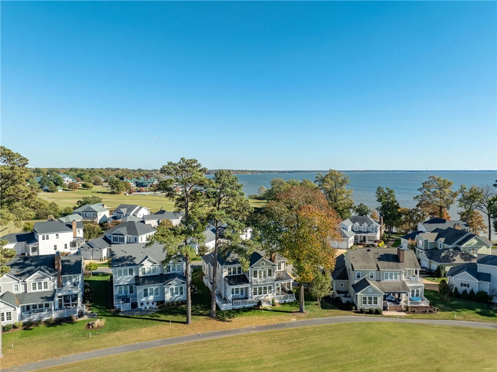Property Slideshow image 10 of 13 | 622 dock lndg, Williamsburg, VA, 23185