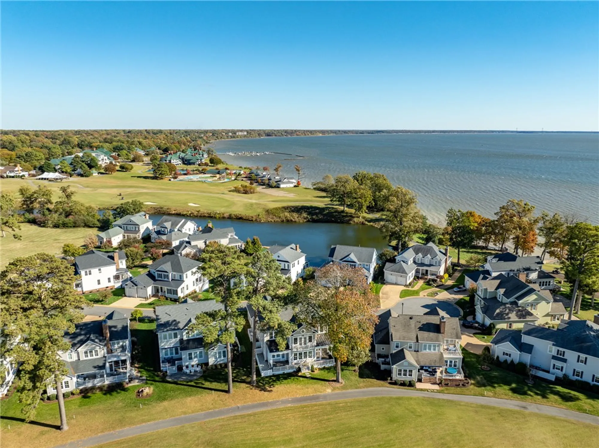 Property Slideshow image 12 of 13 | 622 dock lndg, Williamsburg, VA, 23185