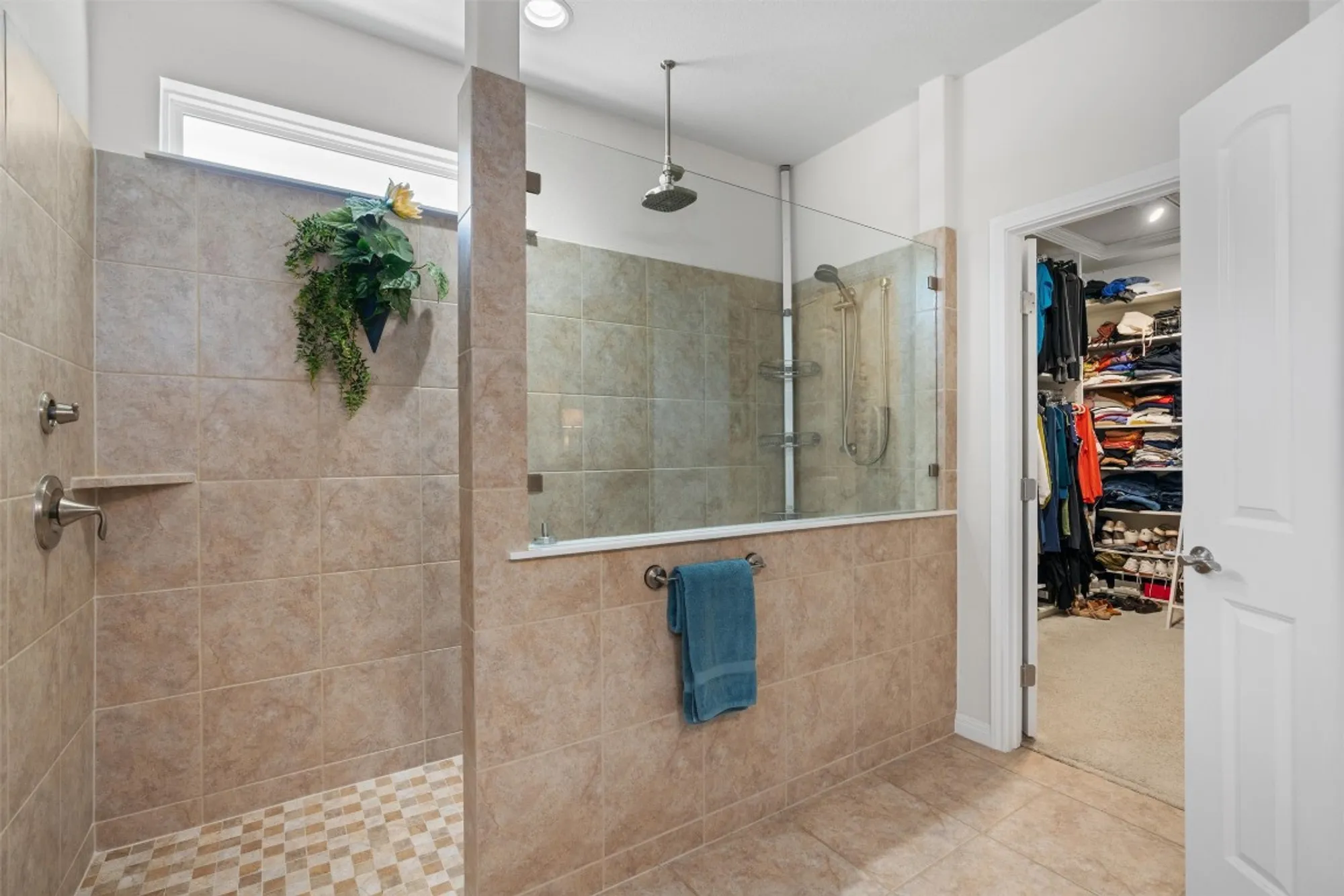 Property Slideshow image 22 of 34 | 113 longview ln, Georgetown, TX, 78633