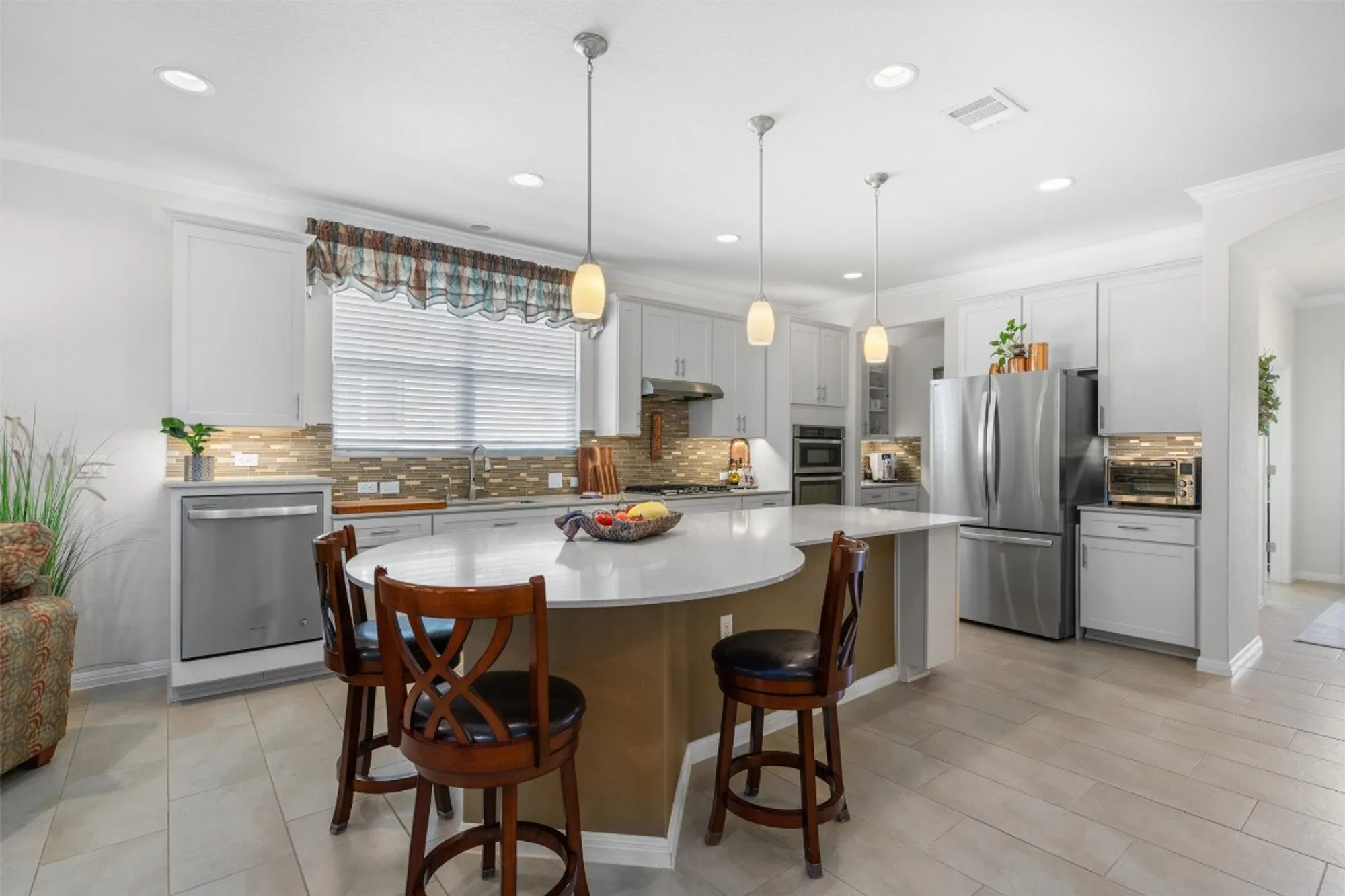 Property Slideshow image 7 of 34 | 113 longview ln, Georgetown, TX, 78633