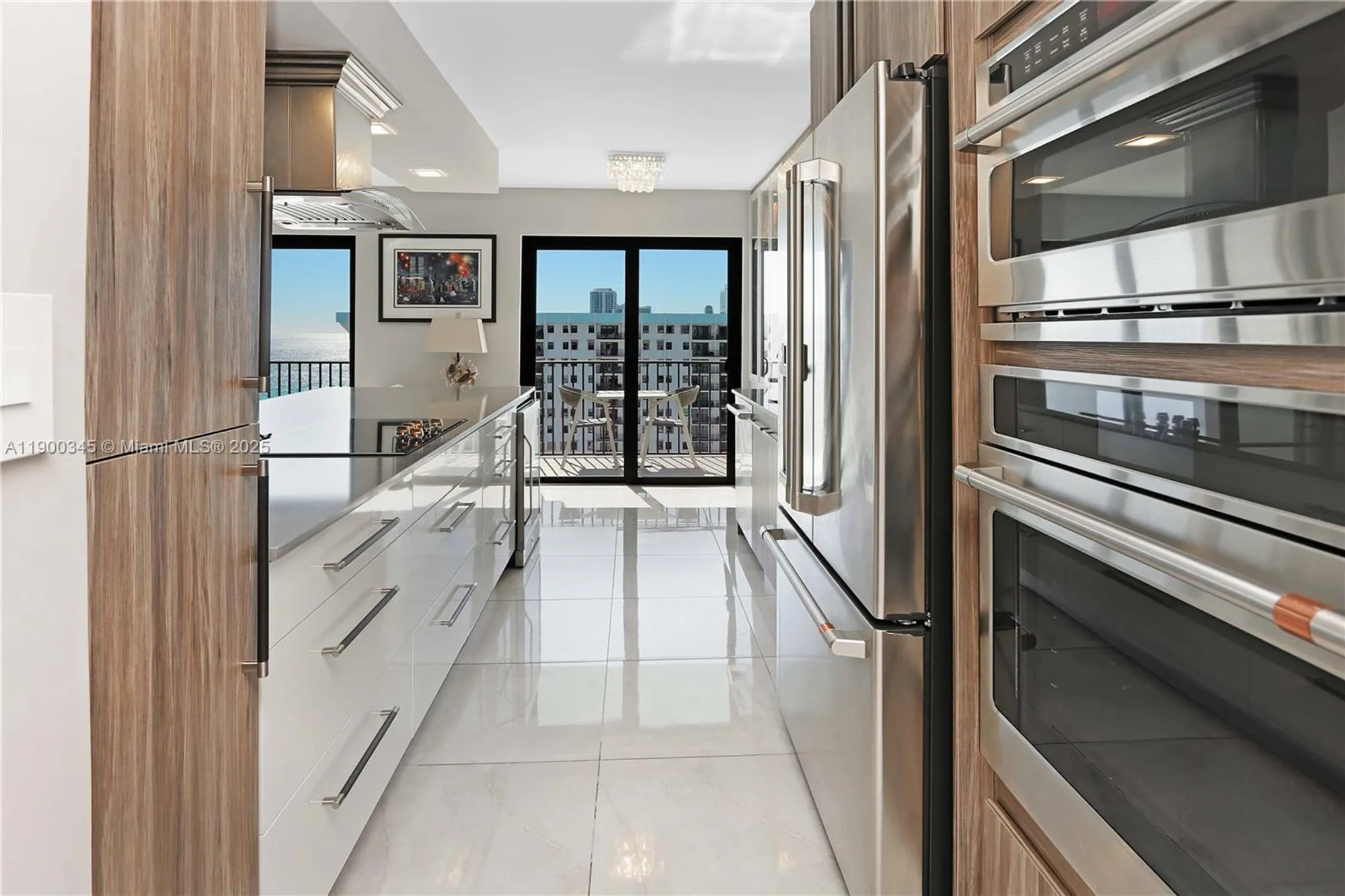 Property Slideshow image 14 of 48 | 1201 s ocean dr apt 2505n, Hollywood, FL, 33019