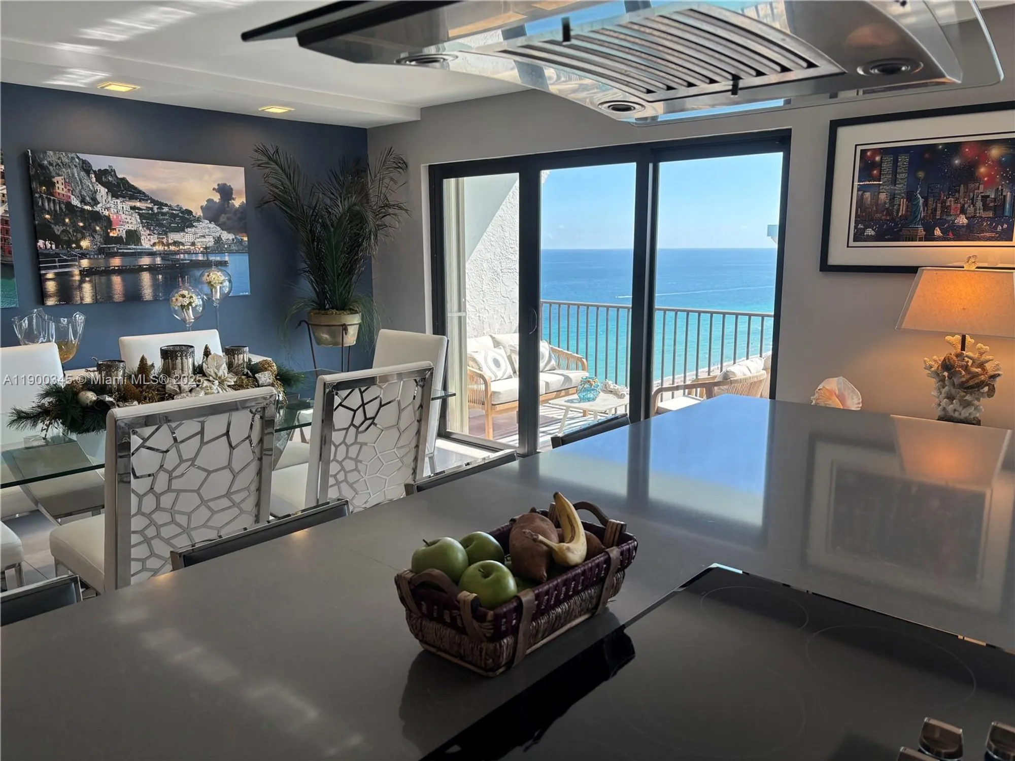 Property Slideshow image 18 of 48 | 1201 s ocean dr apt 2505n, Hollywood, FL, 33019