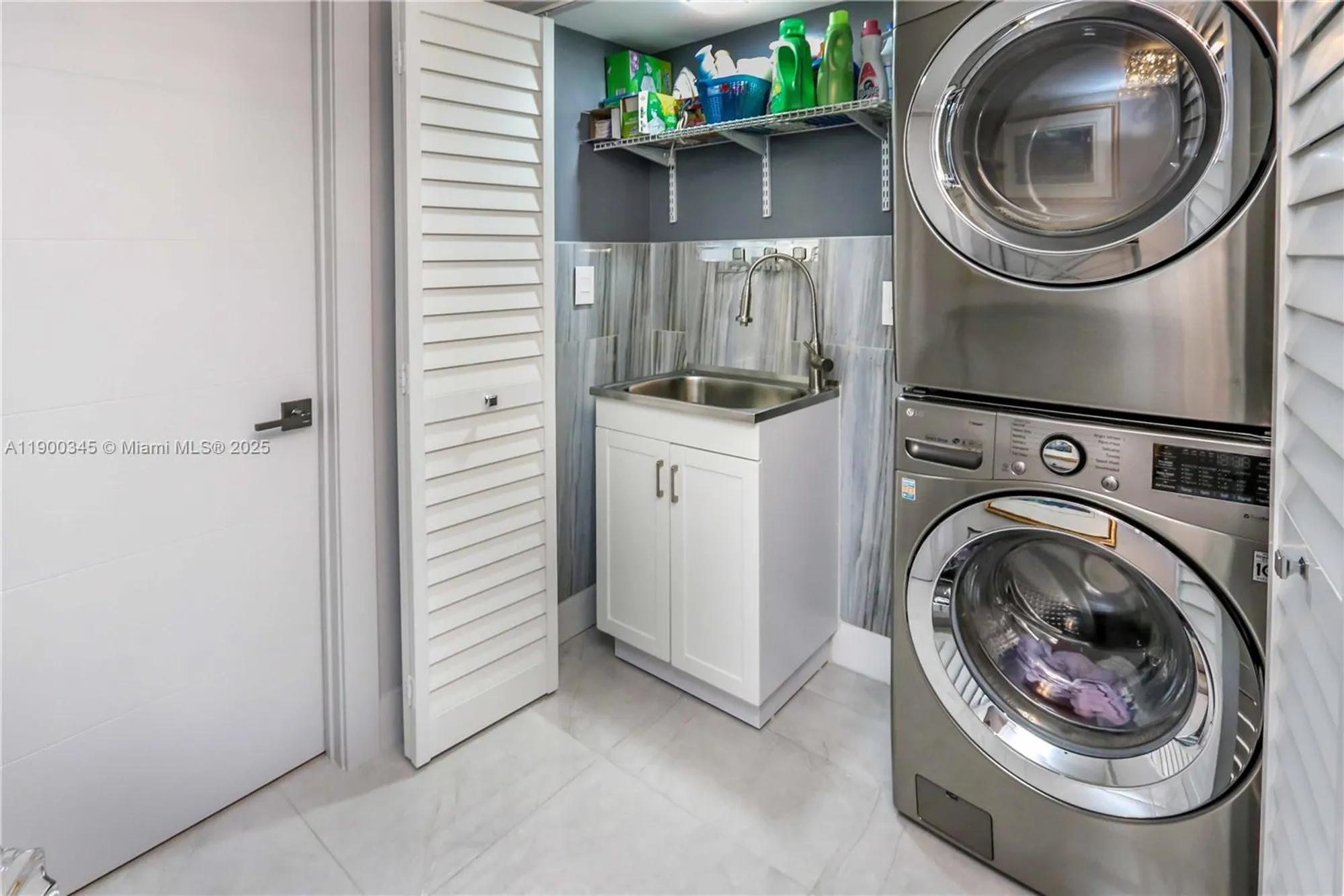 Property Slideshow image 29 of 48 | 1201 s ocean dr apt 2505n, Hollywood, FL, 33019