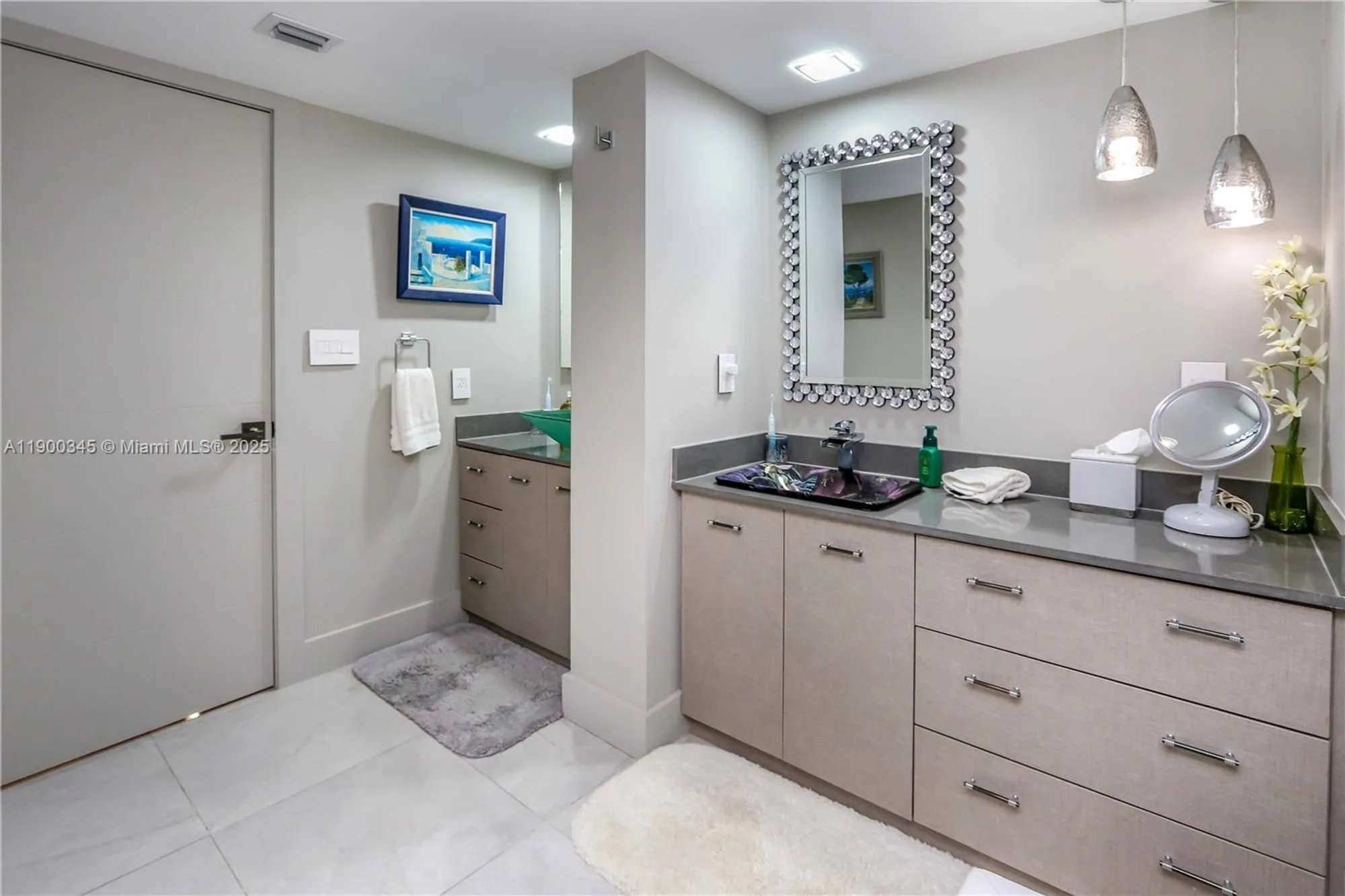 Property Slideshow image 35 of 48 | 1201 s ocean dr apt 2505n, Hollywood, FL, 33019