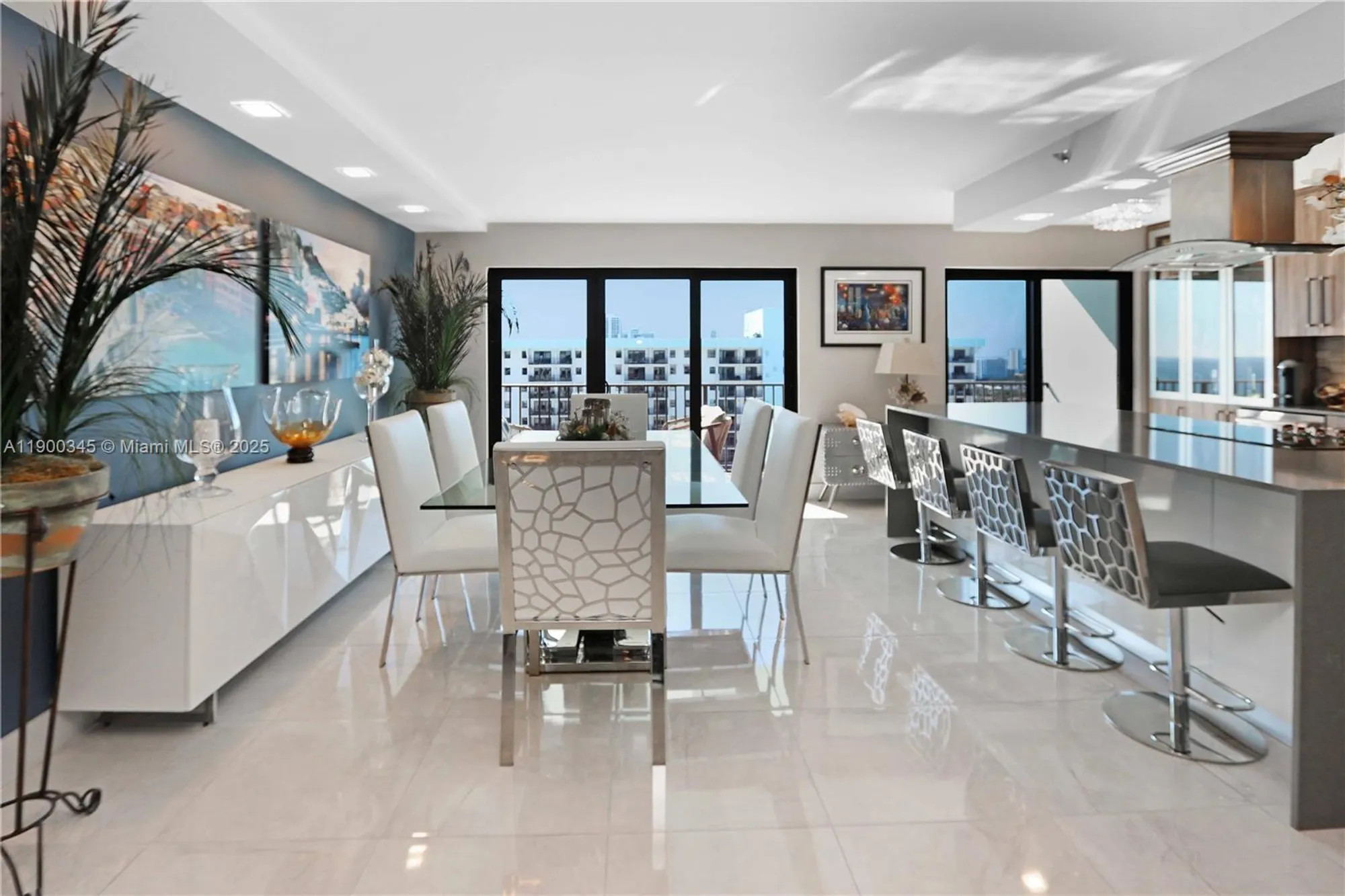 Property Slideshow image 8 of 48 | 1201 s ocean dr apt 2505n, Hollywood, FL, 33019