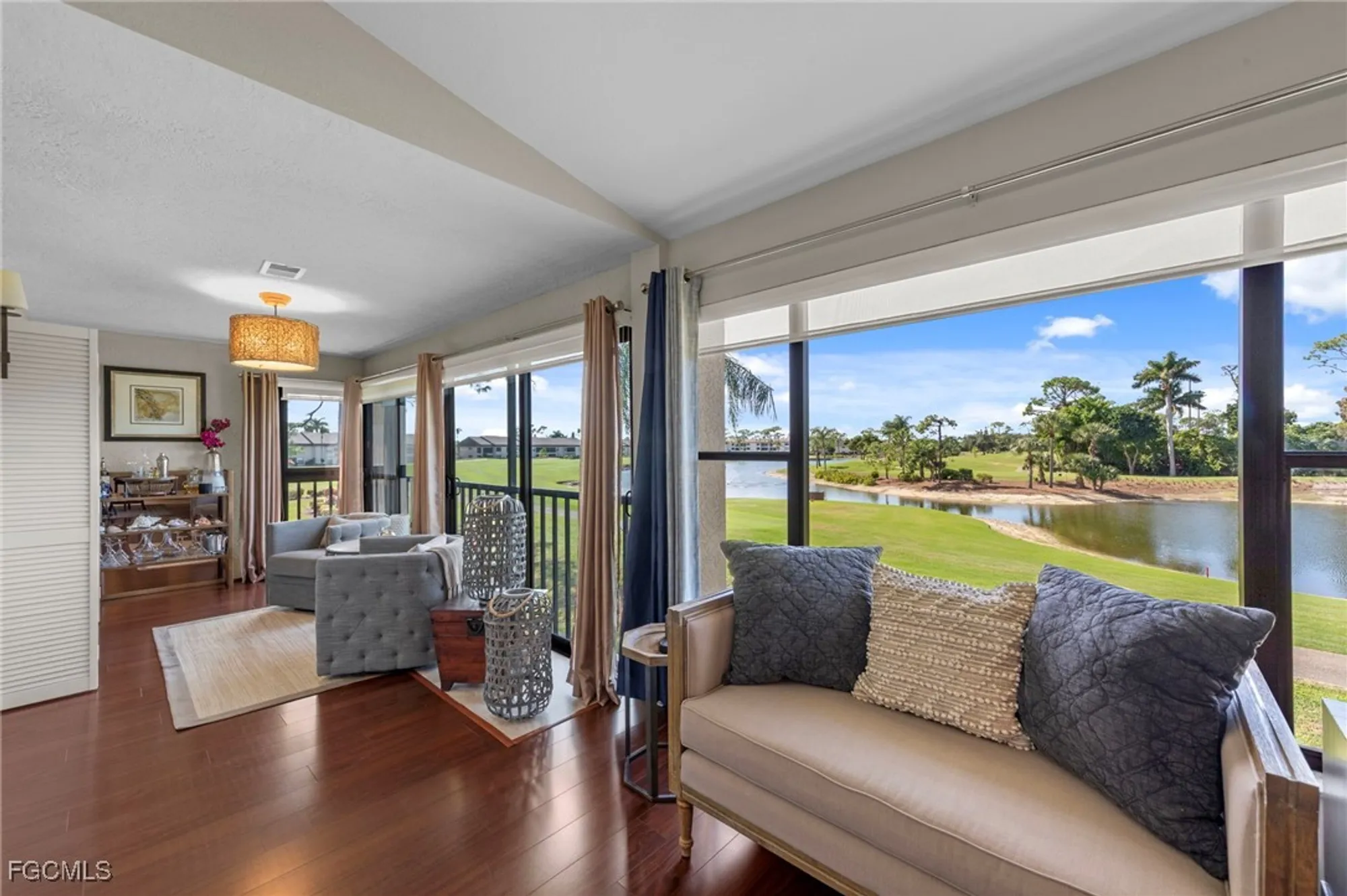 Property Slideshow image 1 of 44 | 5865 trailwinds dr 623, Fort Myers, FL, 33907