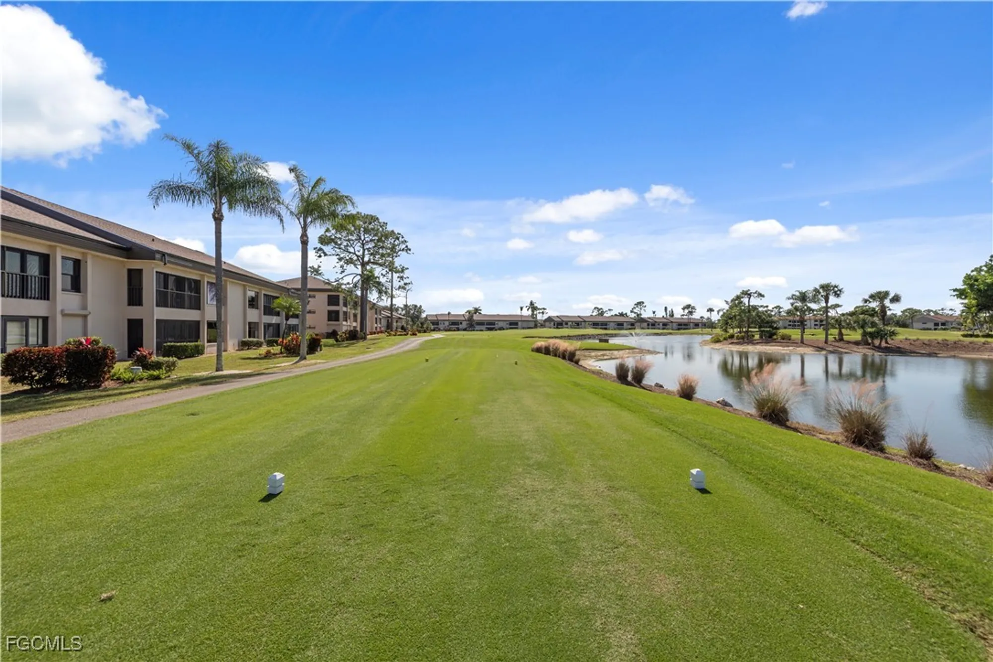 Property Slideshow image 27 of 44 | 5865 trailwinds dr 623, Fort Myers, FL, 33907