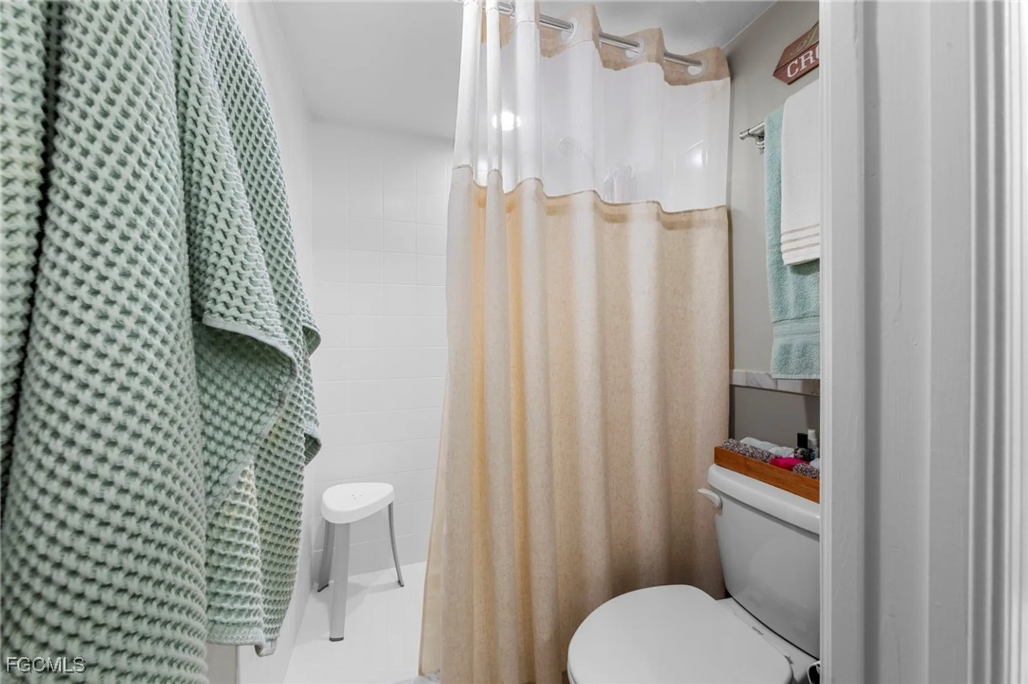 Property Slideshow image 22 of 44 | 5865 trailwinds dr 623, Fort Myers, FL, 33907