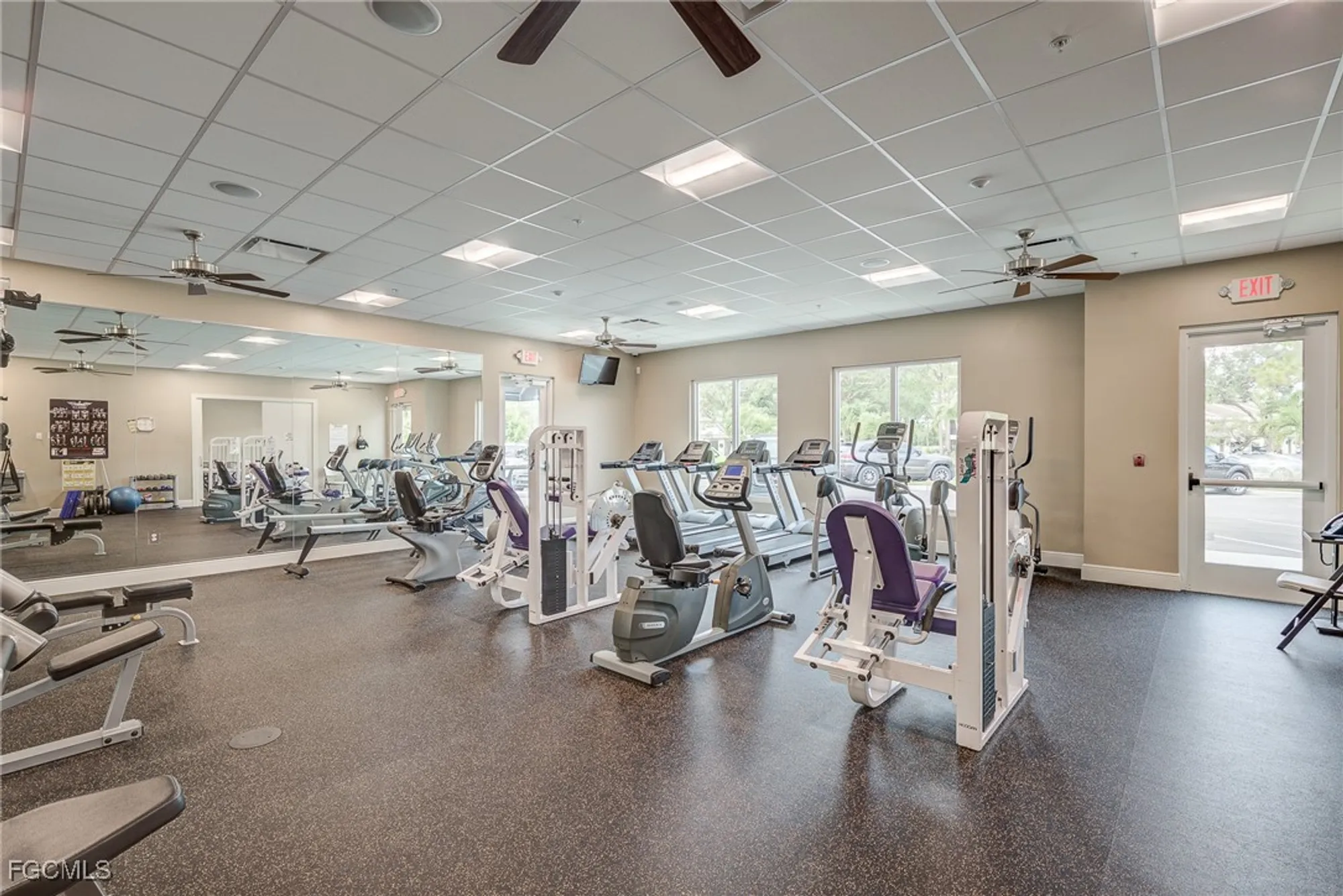 Property Slideshow image 37 of 44 | 5865 trailwinds dr 623, Fort Myers, FL, 33907
