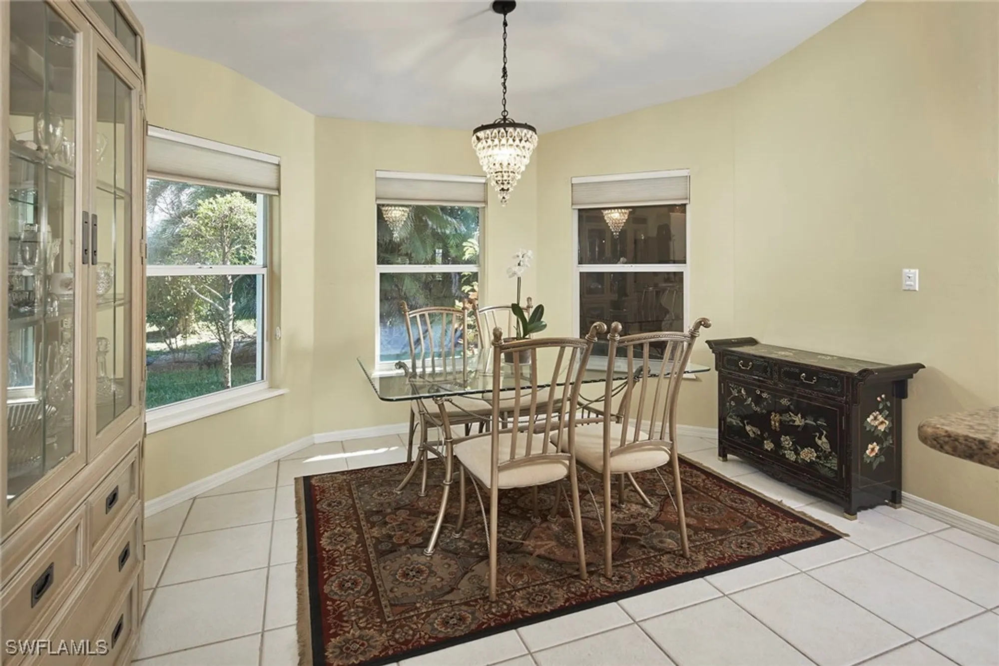 Property Slideshow image 6 of 22 | 214 marseille dr, Naples, FL, 34112