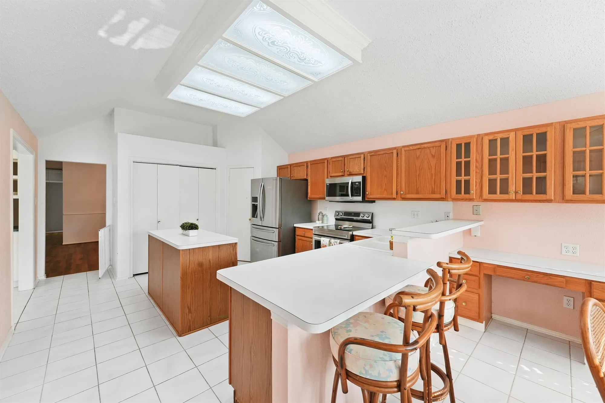 Property Slideshow image 15 of 31 | 706 rosefield ct, Pearland, TX, 77584