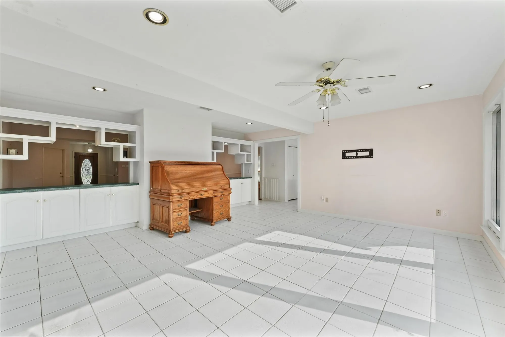 Property Slideshow image 11 of 31 | 706 rosefield ct, Pearland, TX, 77584