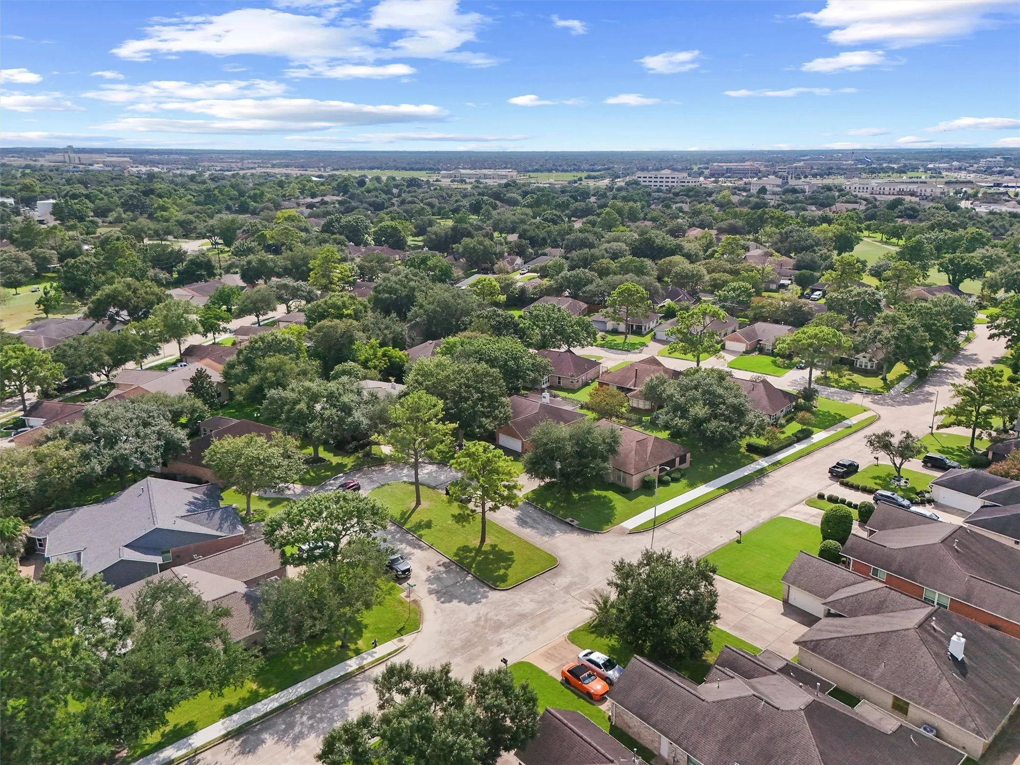 Property Slideshow image 29 of 31 | 706 rosefield ct, Pearland, TX, 77584