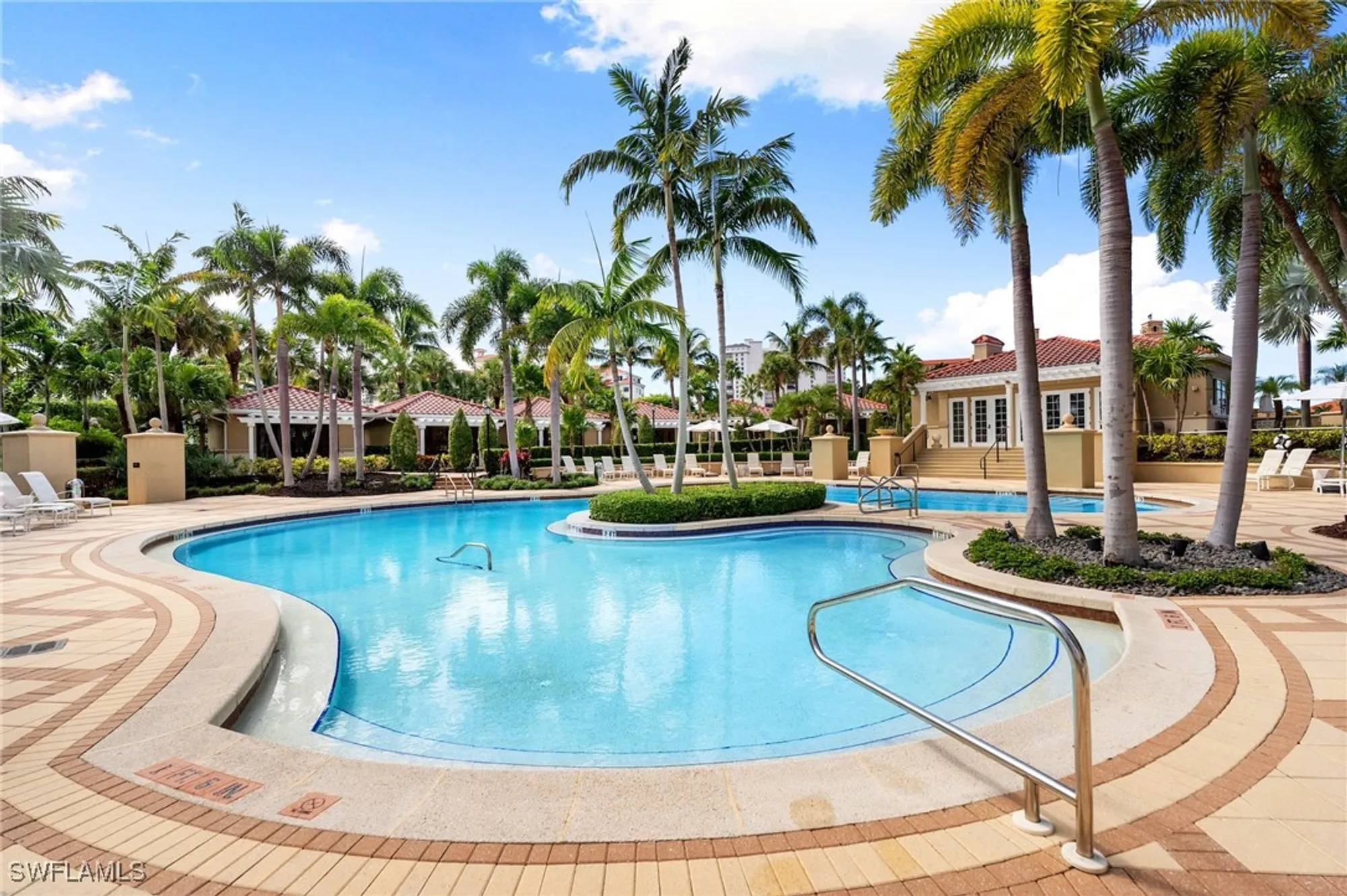 Property Slideshow image 15 of 15 | 8787 bay colony dr 2004/2005, Naples, FL, 34108