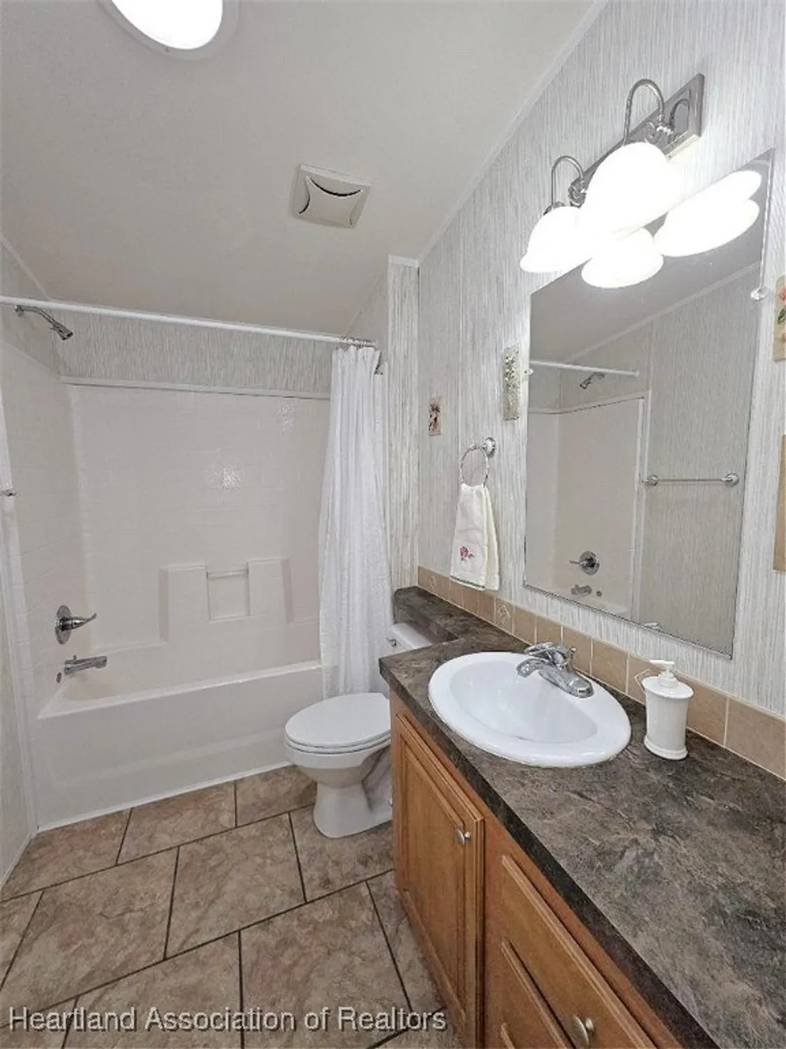 Property Slideshow image 16 of 27 | 61 pinecrest st, Lake Placid, FL, 33852