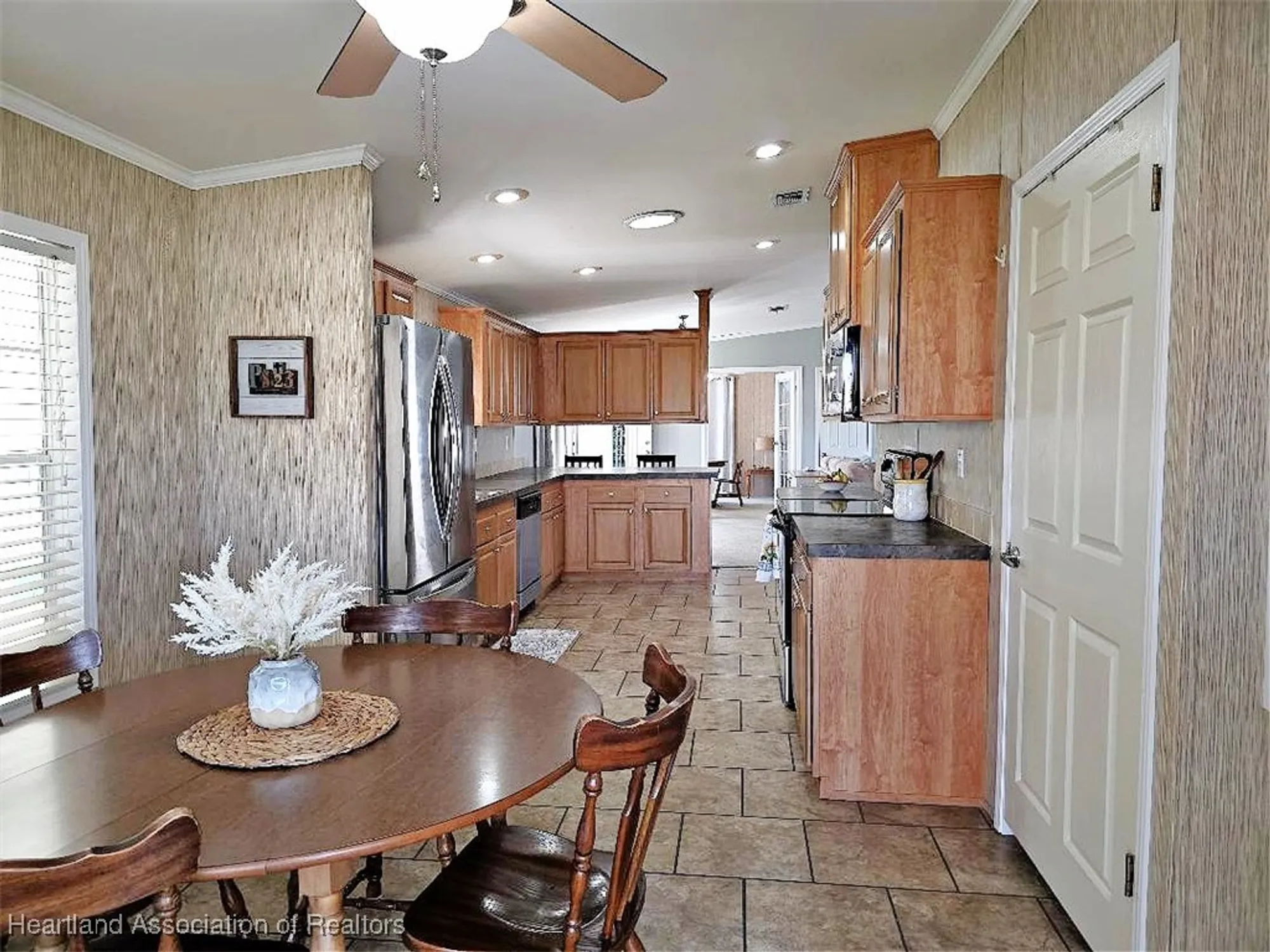 Property Slideshow image 10 of 27 | 61 pinecrest st, Lake Placid, FL, 33852