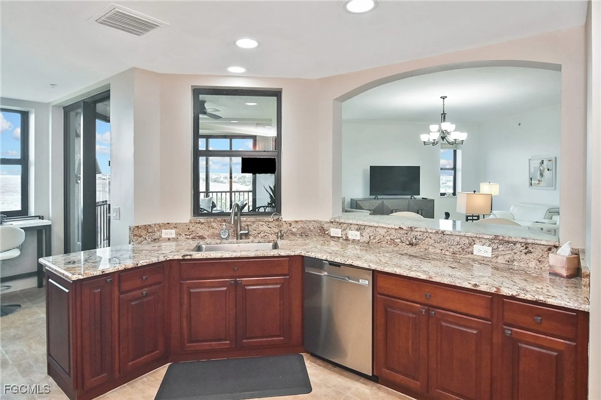 Property Slideshow image 14 of 48 | 11600 court of palms 606, Fort Myers, FL, 33908
