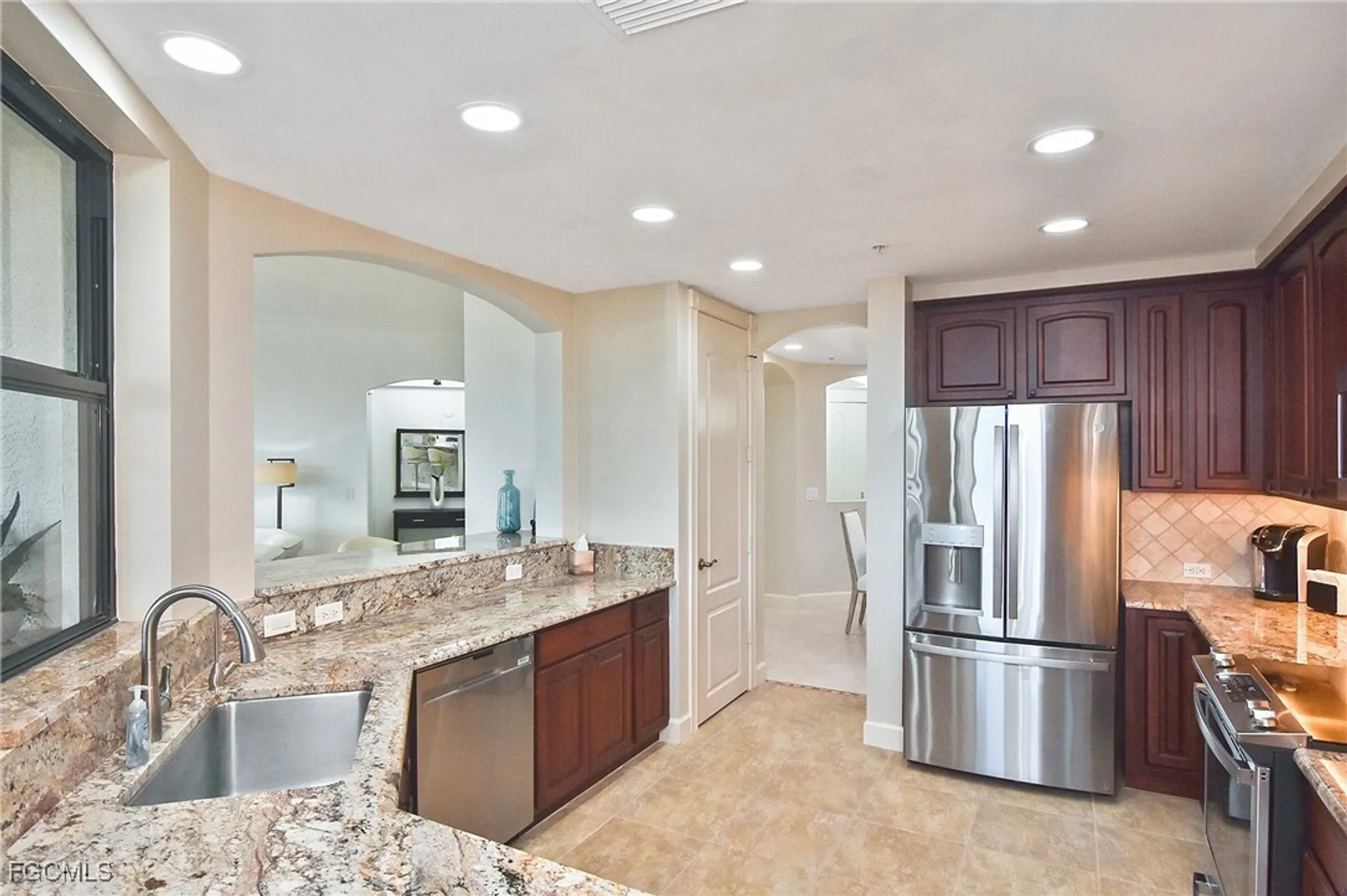 Property Slideshow image 13 of 48 | 11600 court of palms 606, Fort Myers, FL, 33908