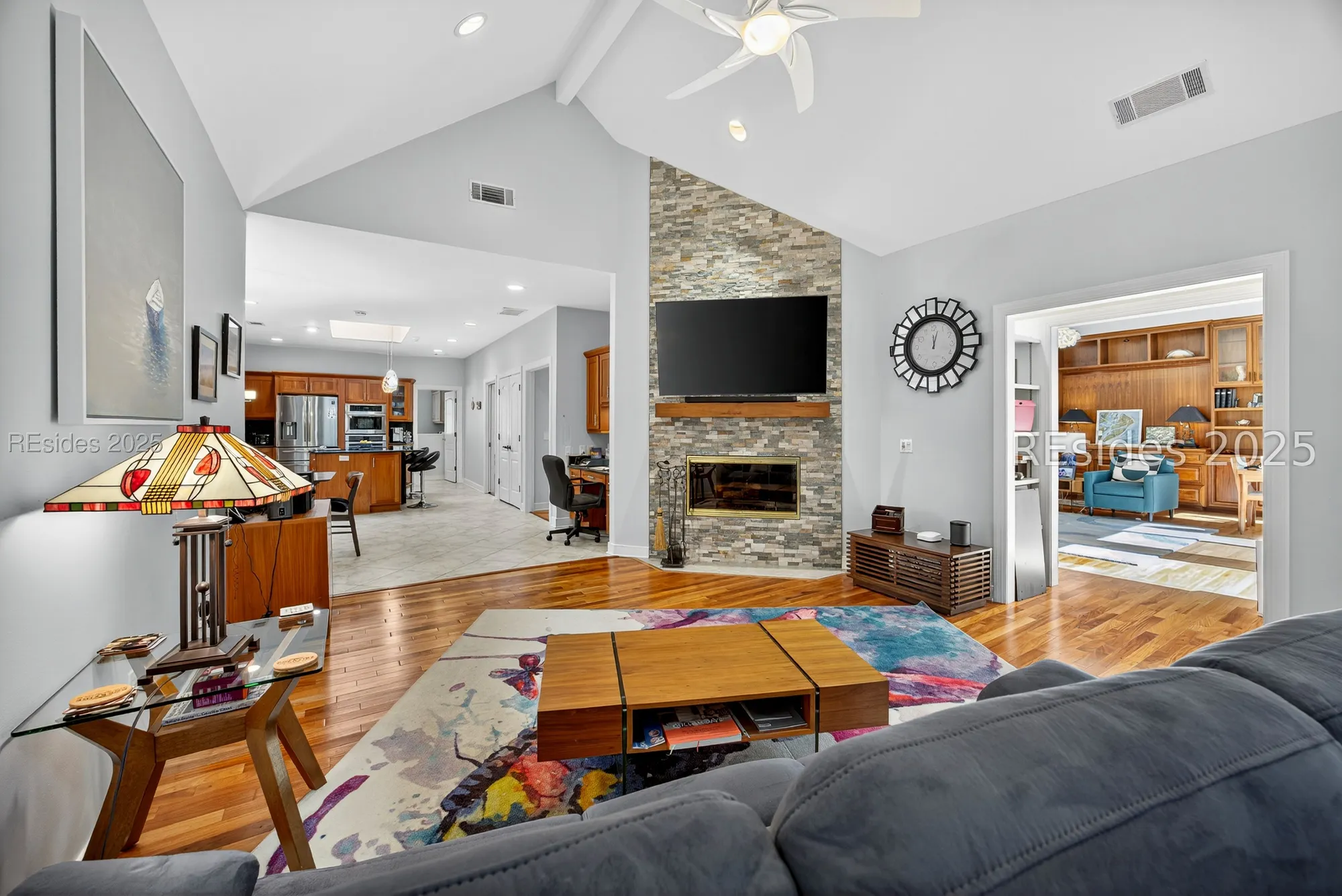 Property Slideshow image 23 of 76 | 14 pheasant run, Hilton Head Island, SC, 29926