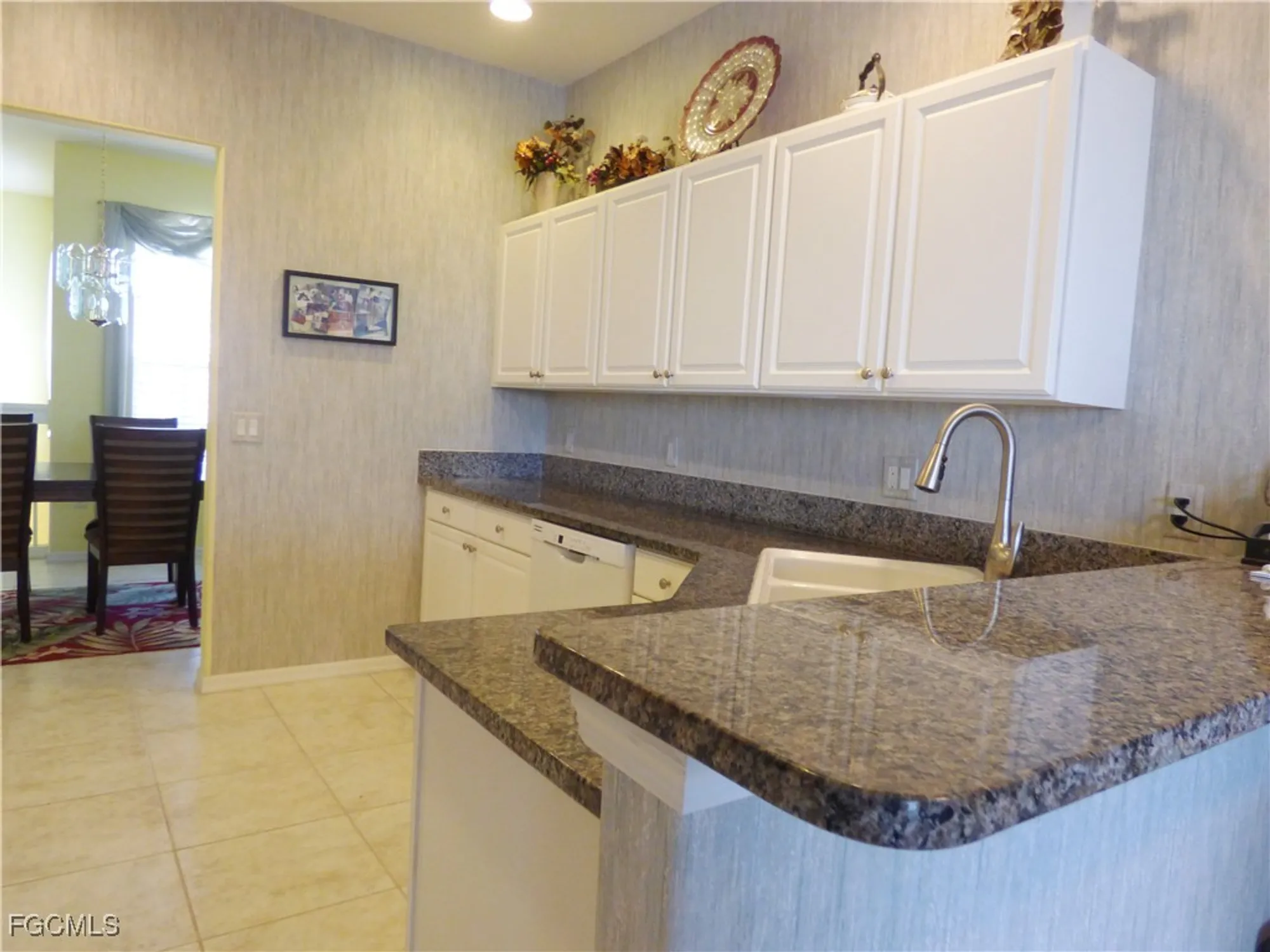 Property Slideshow image 2 of 19 | 10018 sky view way 804, Fort Myers, FL, 33913