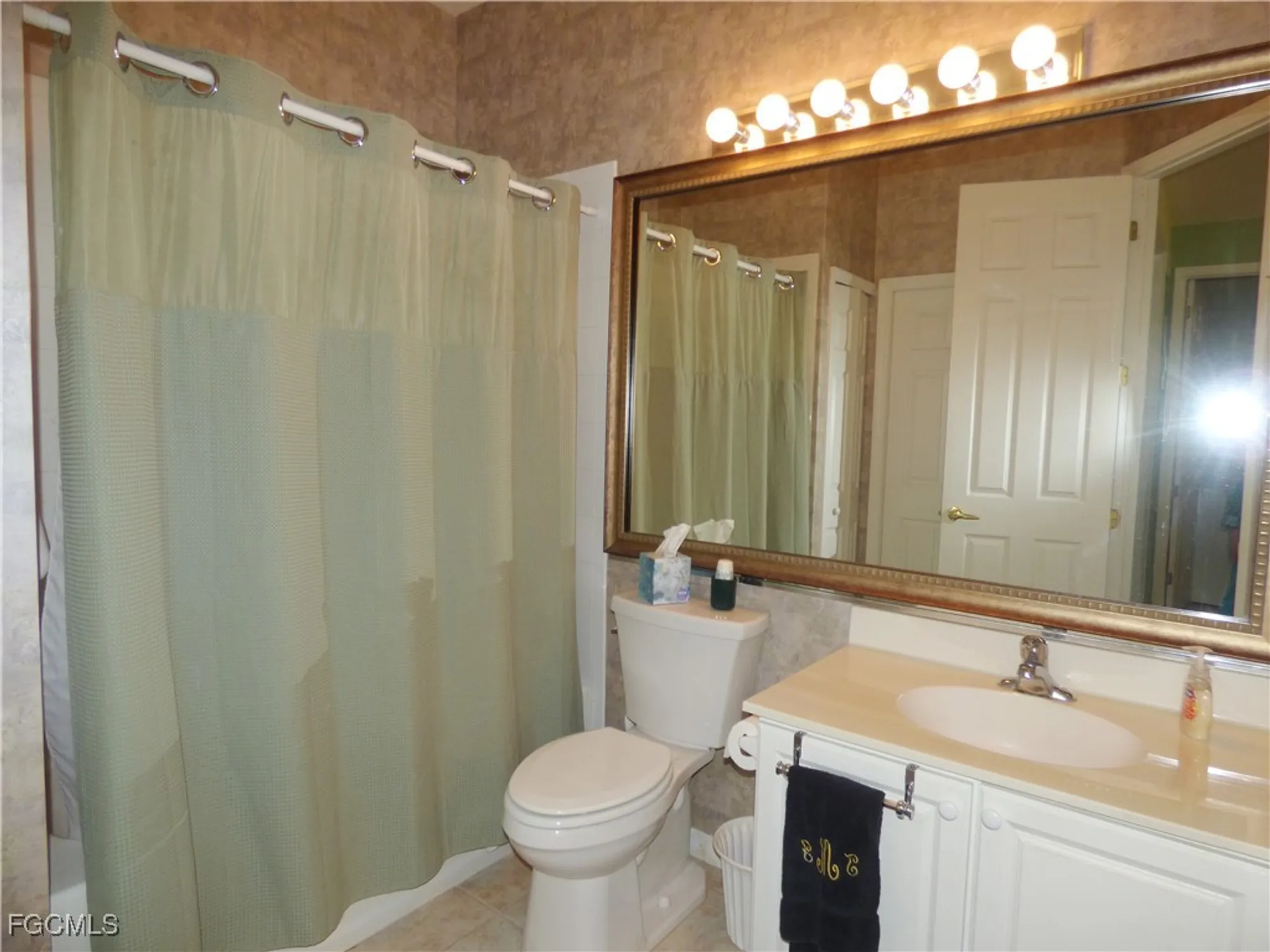 Property Slideshow image 9 of 19 | 10018 sky view way 804, Fort Myers, FL, 33913