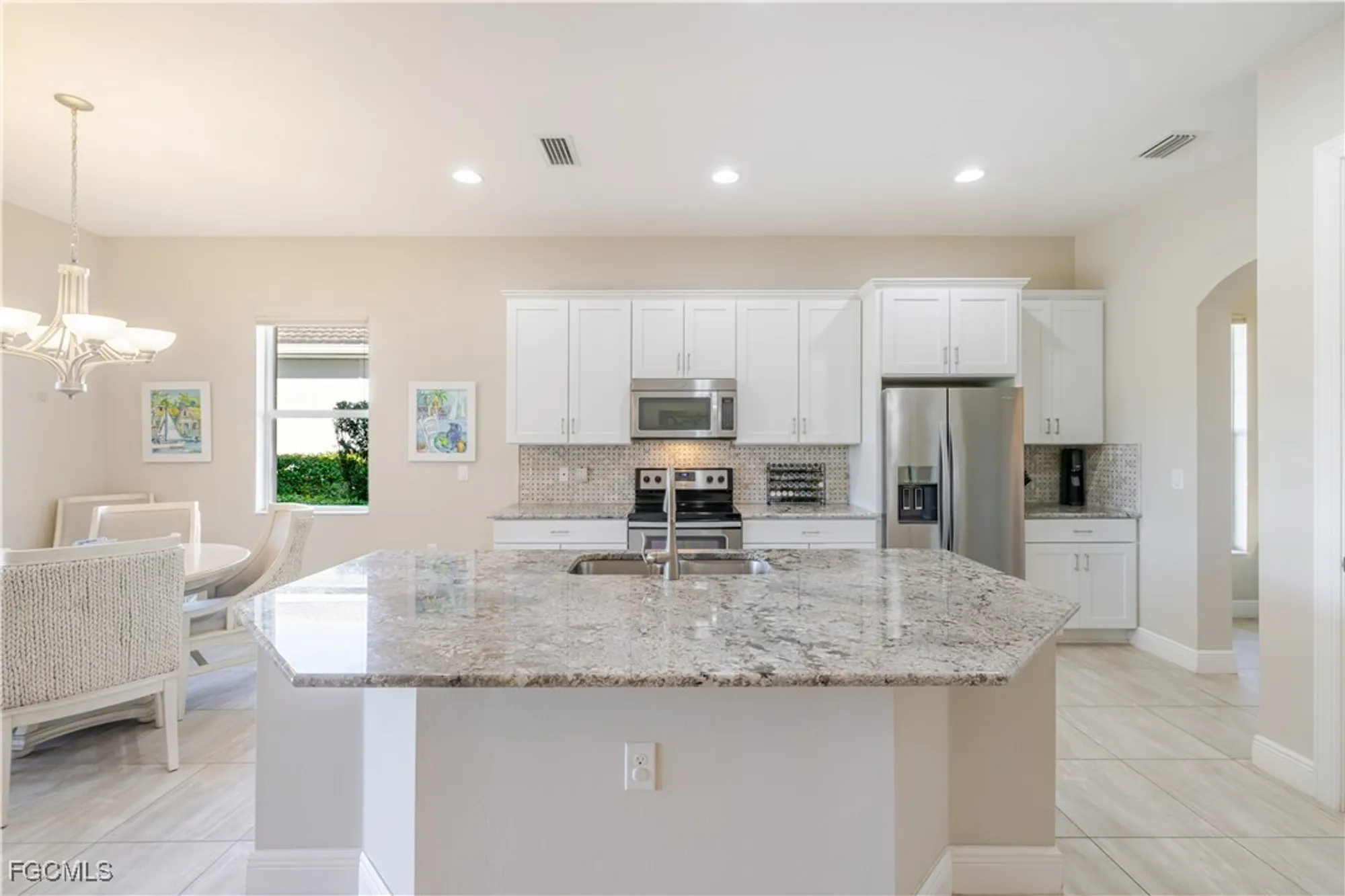 Property Slideshow image 11 of 50 | 11616 giulia dr, Fort Myers, FL, 33913